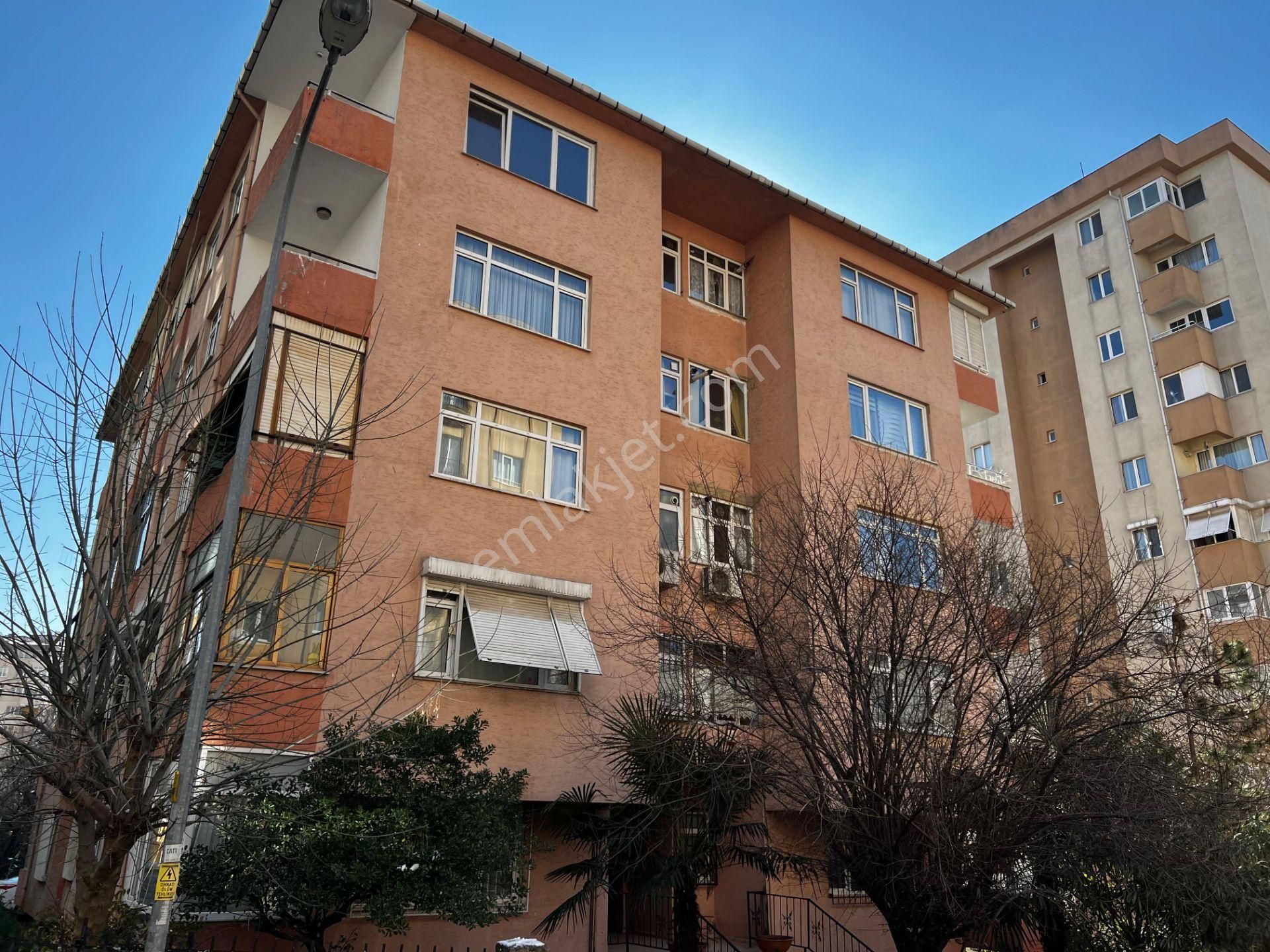 Kadıköy Bostancı Satılık Daire Metroya Ve Gösteri Merkezine Yakın Full Yapılı 3+1 105 M² Net