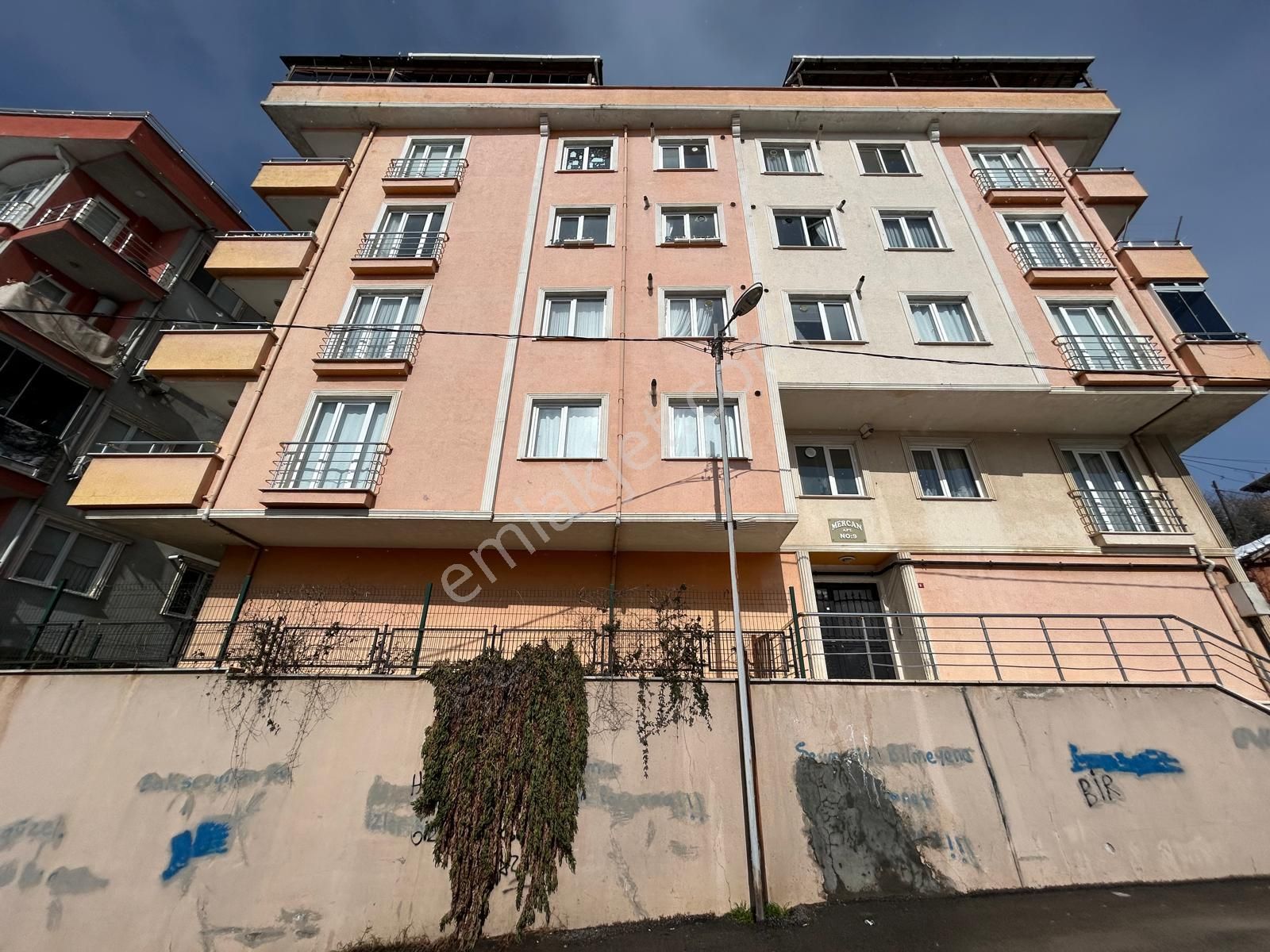 Pendik Dumlupınar Satılık Daire Pendik Dumlupınarda İskanlı Kat Mülkiyetli 3+1 Satılık Daire