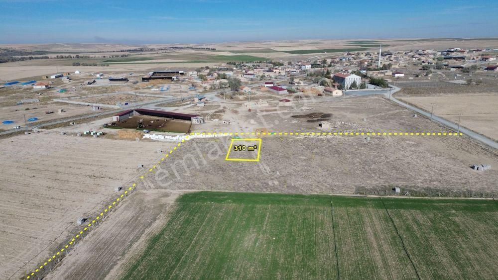 Emirgazi Işıklar Satılık Konut İmarlı Konya / Emirgazi / Işıklar'da 310 M² Konut İmarlı Arsa