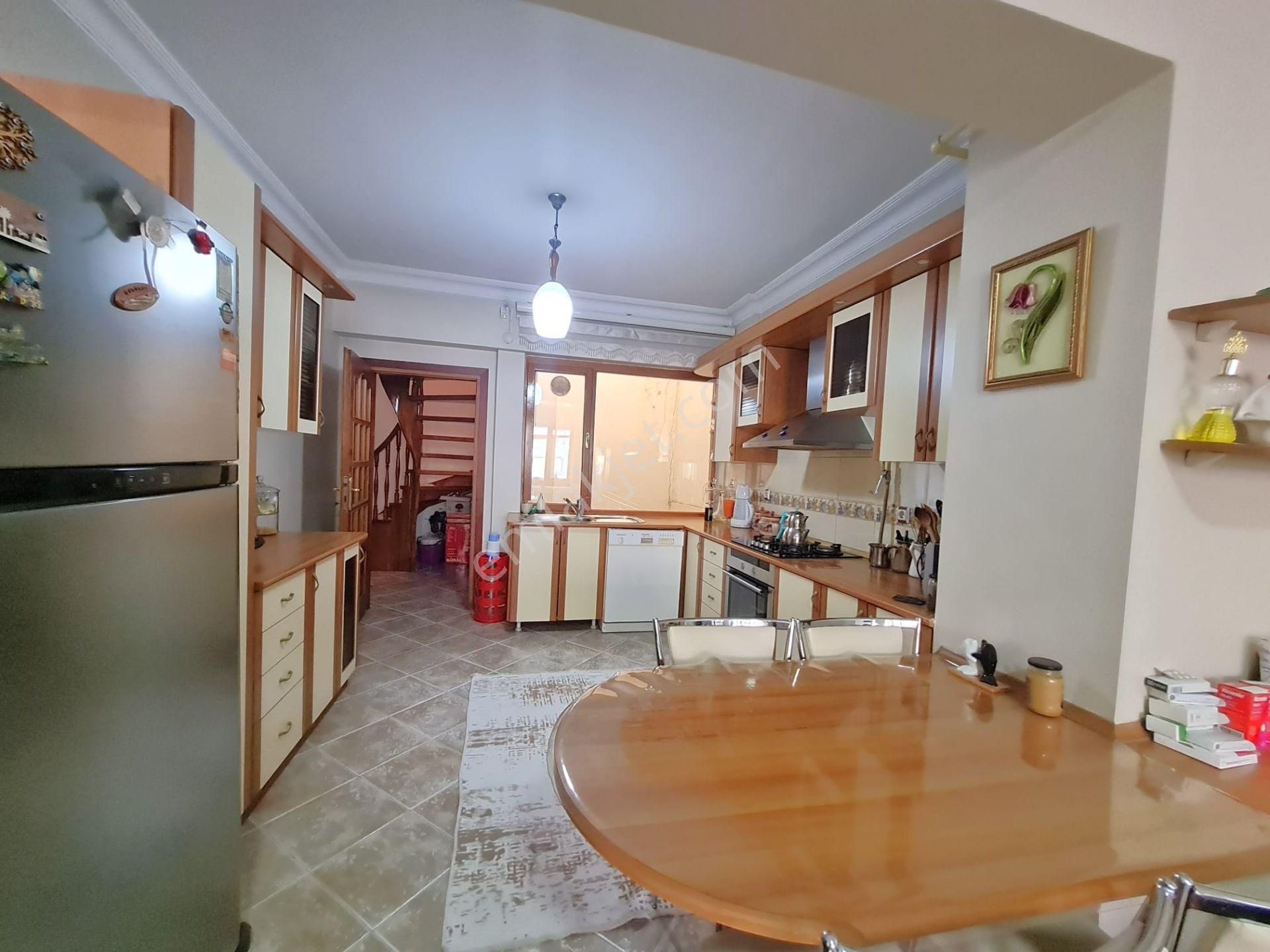 Trabzon 1 No'lu Beşirli'de Deniz Manzaralı Satılık Dubleks Daire - Görsel 24