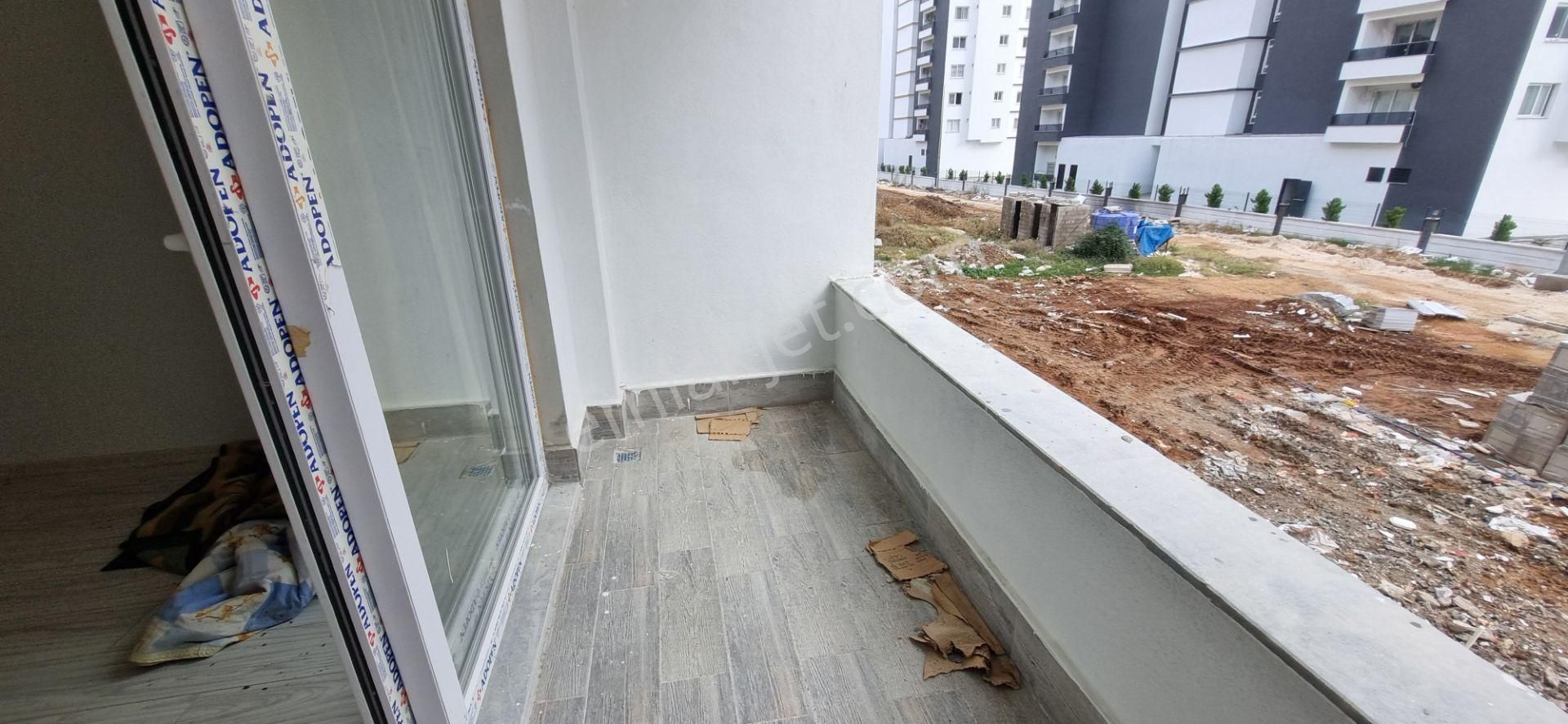 Royal Emlaktan Erdemli Tömük Mah Lüx Tatil Köyünden Satılık 1+1 Sıfır Daire - Görsel 21