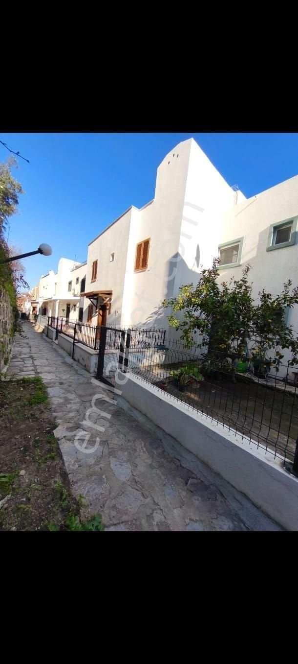 Bodrum Farilya Satılık Villa Kapanmaz Deniz Manzaralı