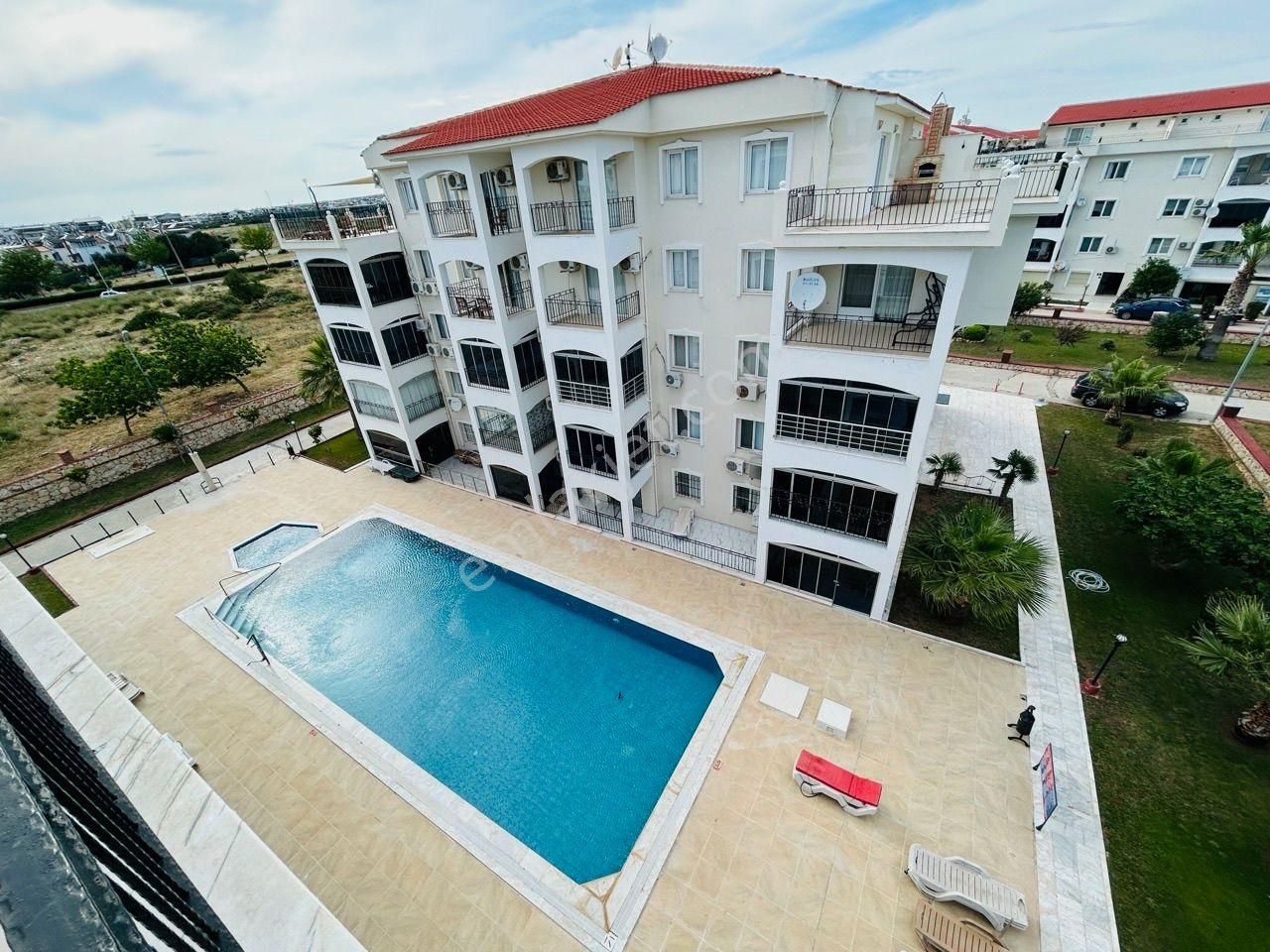 Didim Efeler'de Site İçerisinde Satılık 4+1 Full Eşyalı Dublex Daire