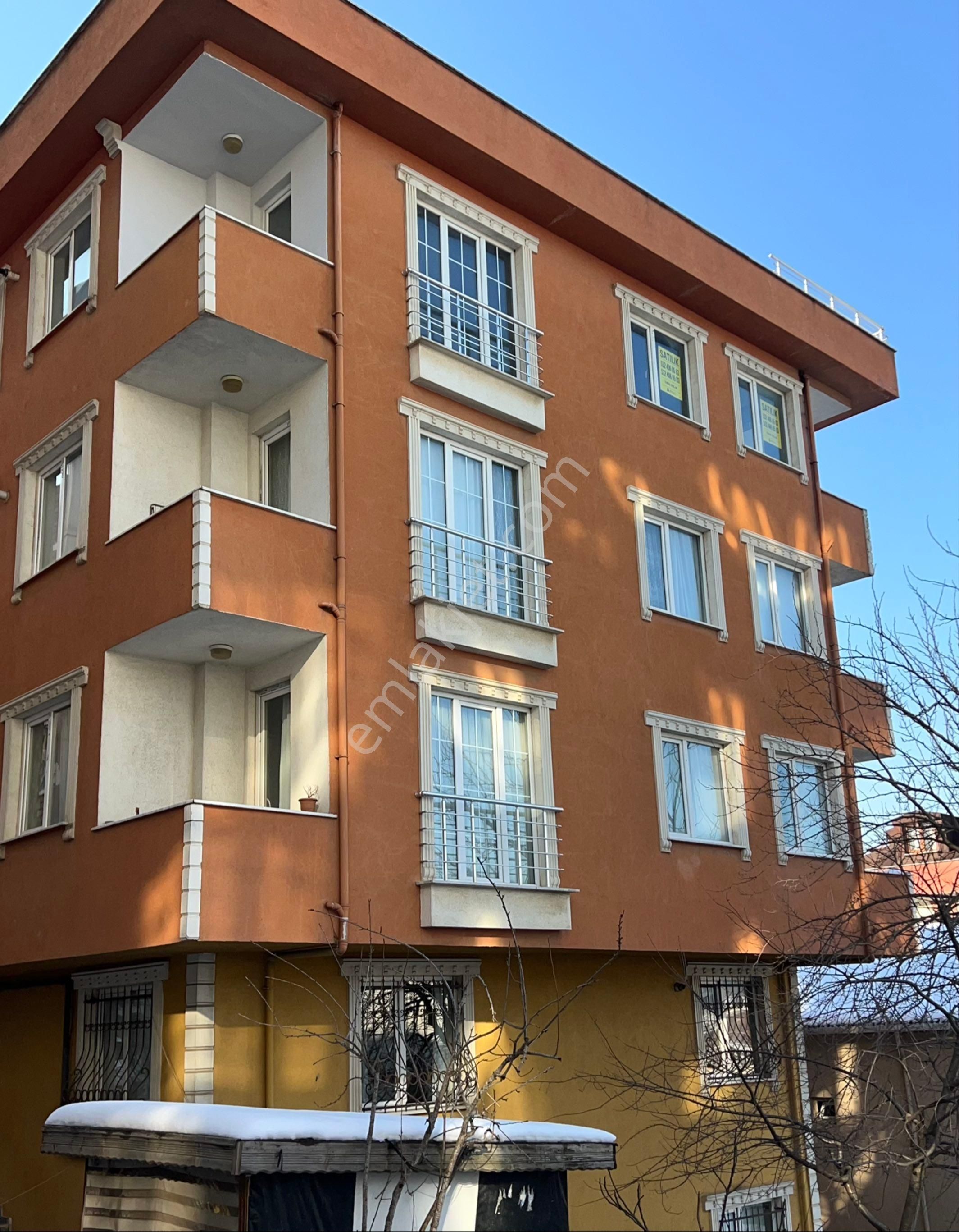 Sancaktepe Yunus Emre Satılık Daire İstanbul Sancaktepe Yunusemre Mah Satılık 3+1 Üst Dübleks 145 M2