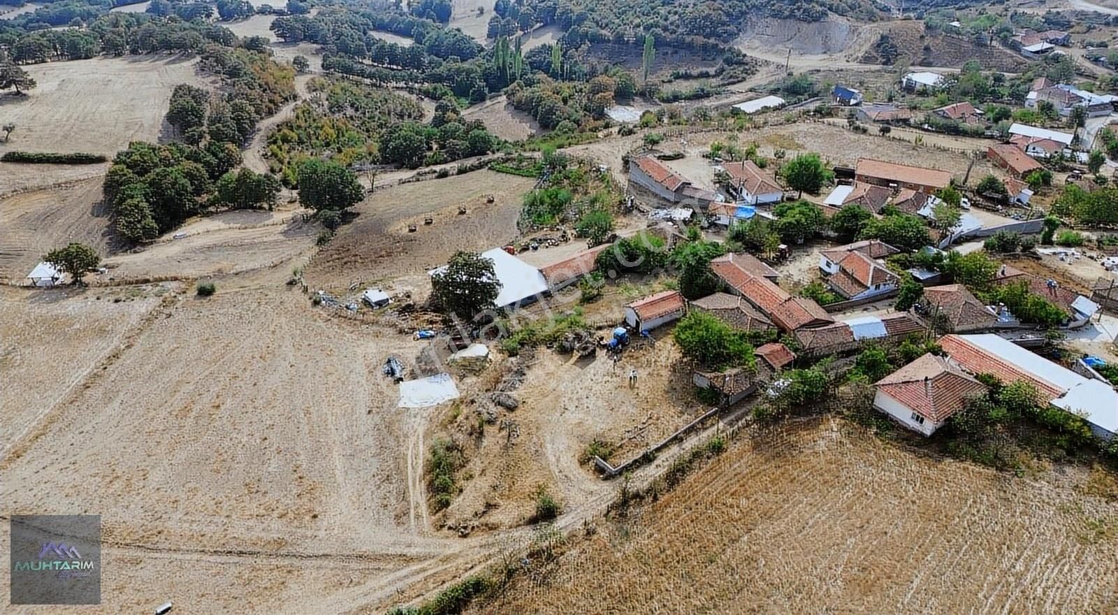 Gönen Malkoç Satılık Tarla Muhtarımdan Gönene 7 Km Mesafede Köy Evi Ve Dam Samanlık