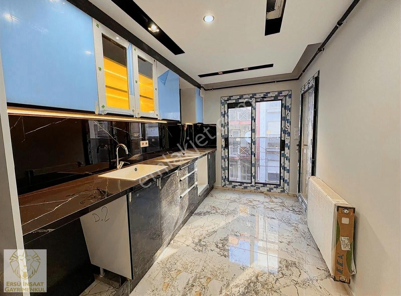 Karabağlar Metin Oktay Satılık Daire Ersü'den 3+1 120m2 Otoparklı Doğalgazlı Asansörlü Arakat Daire