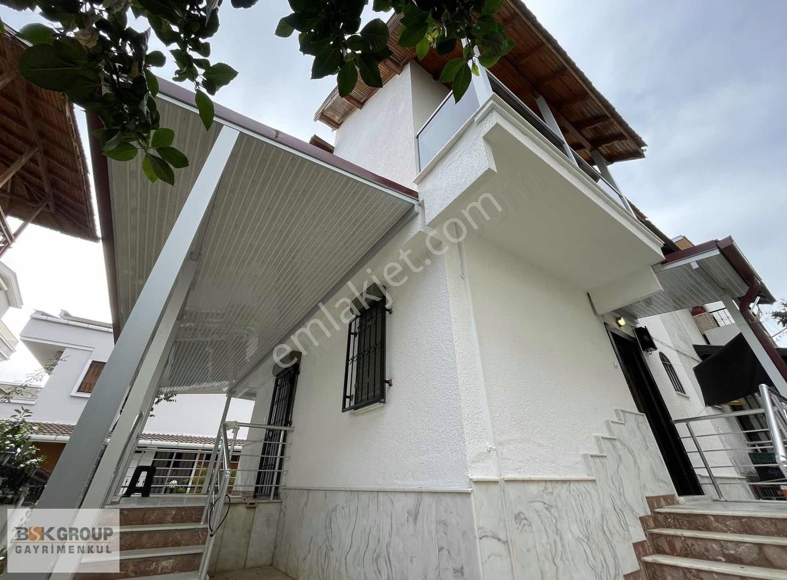 Menderes Çukuraltı Satılık Villa Bsk'dan Çukuraltı Deniz Tarafında Uygun Fiyata Villa !