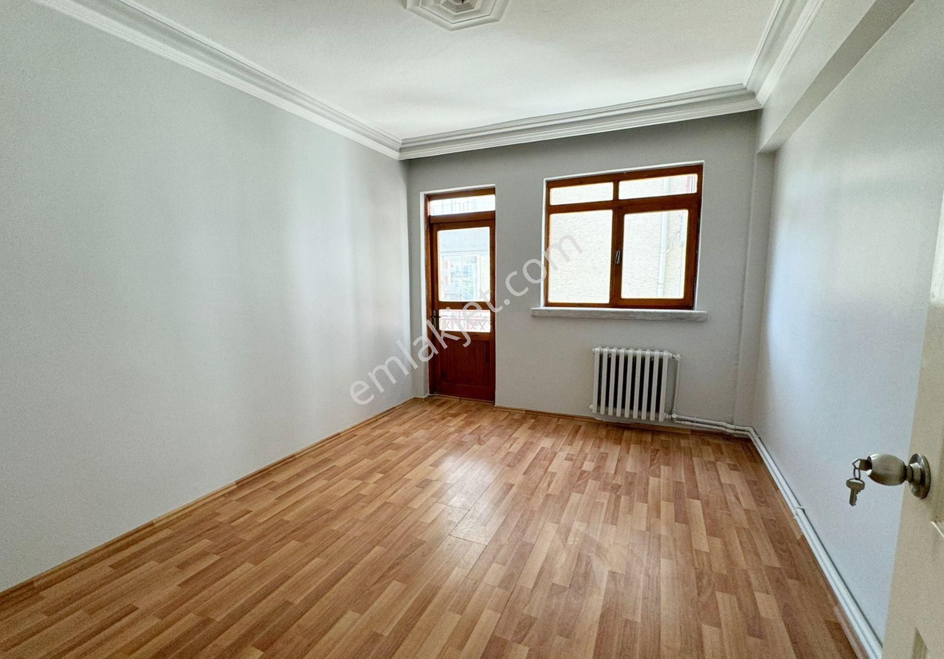 Keçiören Tepebaşı Kiralık Daire Ufuk Özdemir Emlaktan Metro Yakını 3+1 Bağımsız Full Yapılı Daire