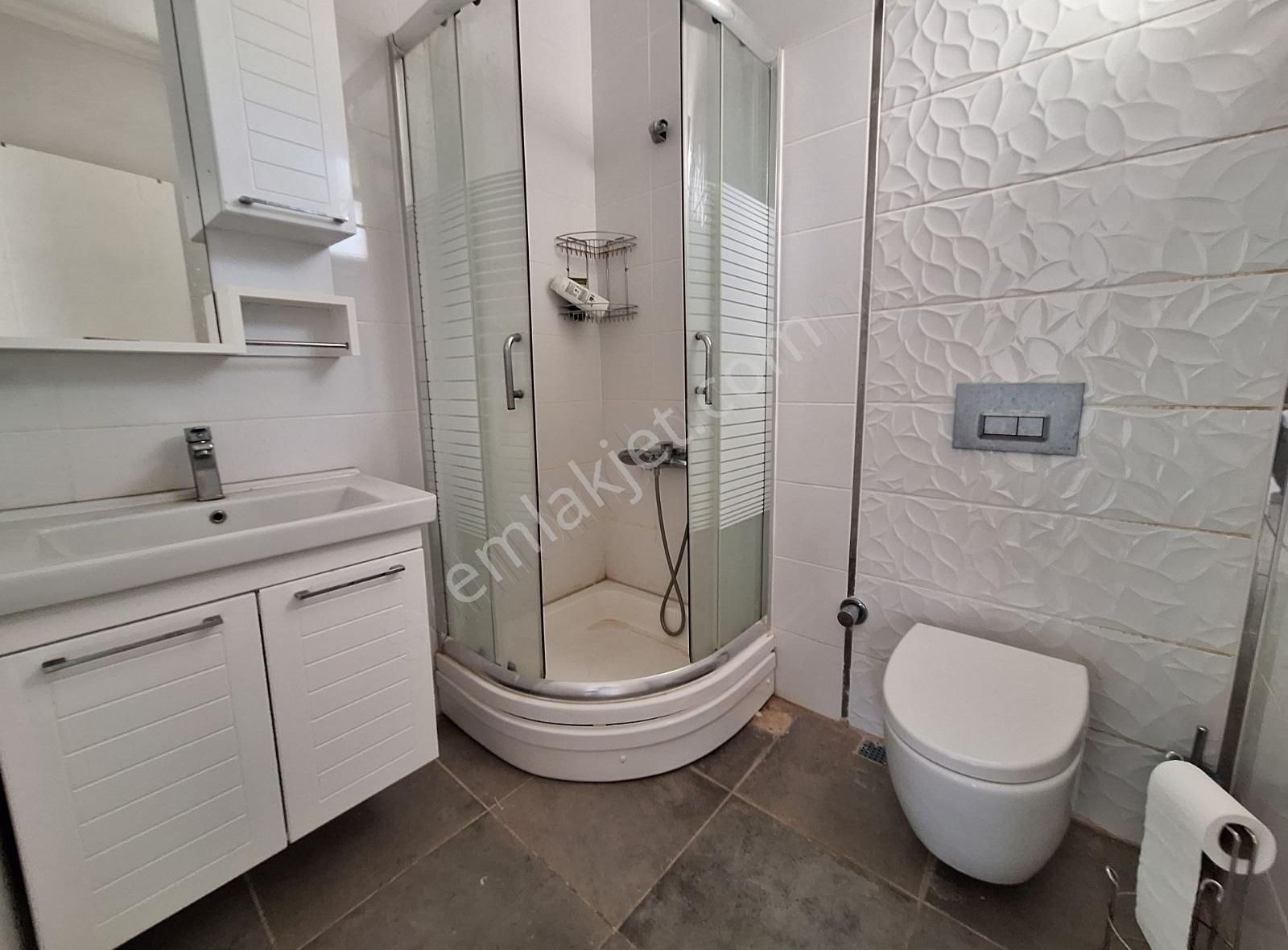 Deniz Manzaralı Bahçeli Villa - Görsel 2