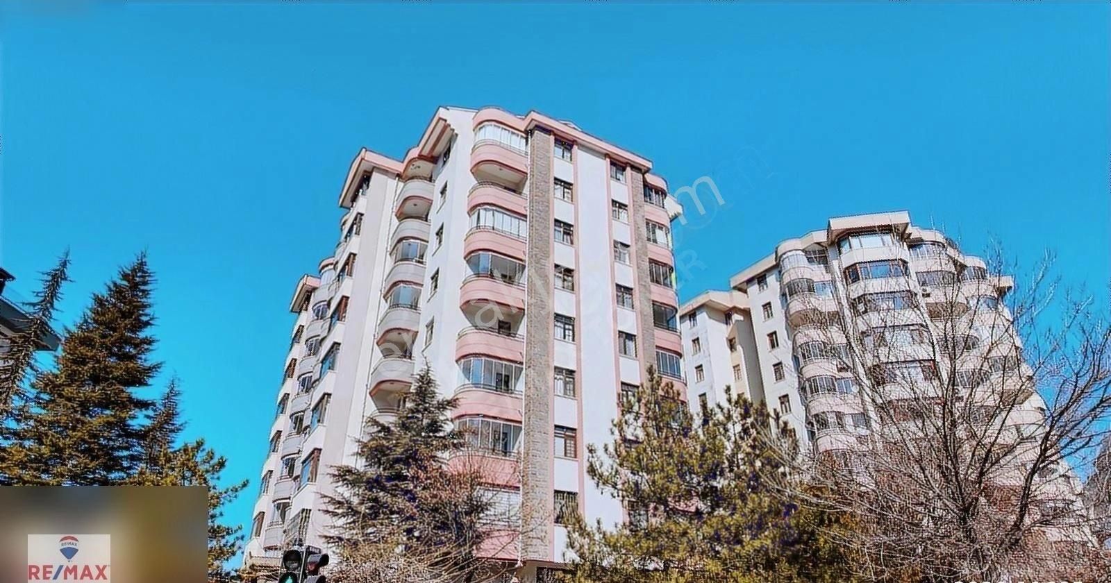 Çankaya Kızılırmak Satılık Daire Çukurambar Merkezde Cadde Üzeri Ara Kat 4+1 Satılık Daire