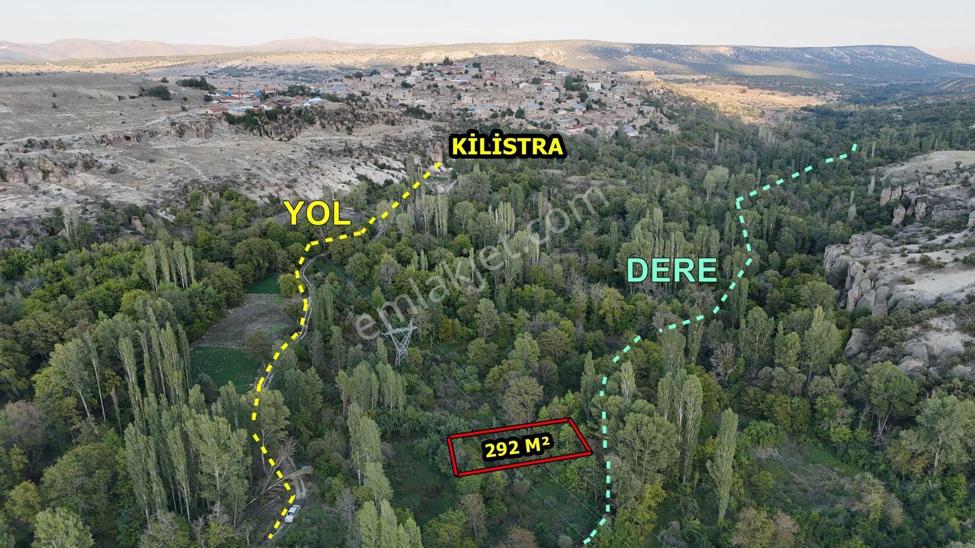 Meram Kilistra Satılık Bağ & Bahçe Meram Antik Kent Kilistra Mahallesin'de 292 M² Müstakil Tapulu Bahçe