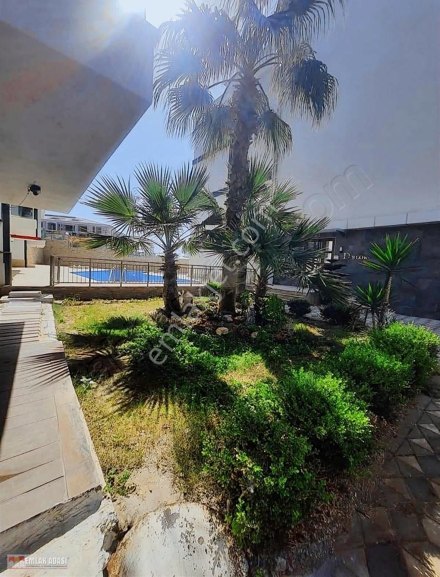 Kuşadası Değirmendere'de 2 + 1 Daire