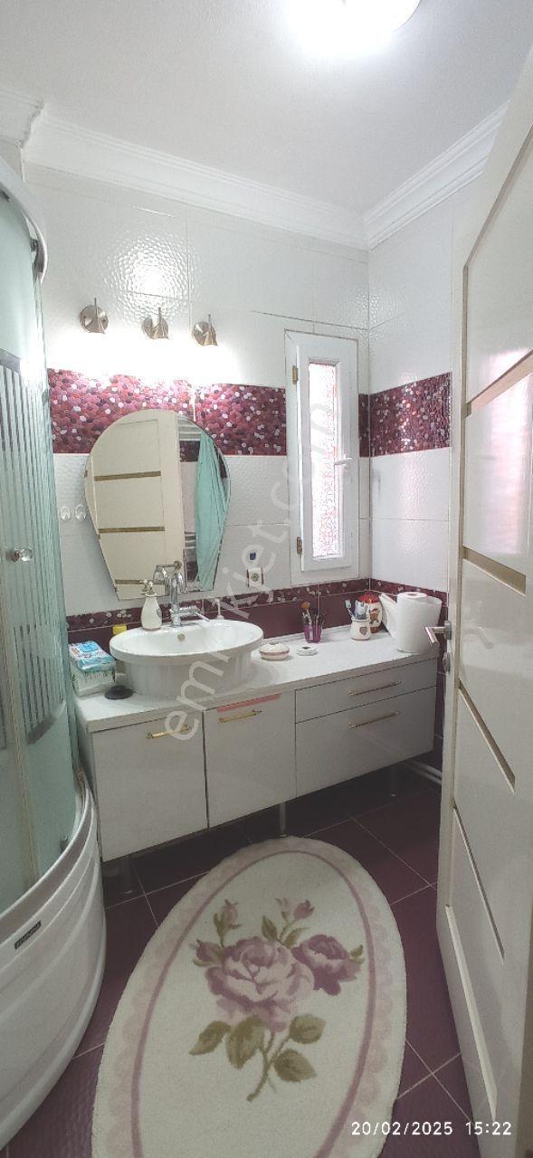 Güzelbahçe Sitelede Deniz Manzaralı 6+2 Masrafsız Villa - Görsel 6