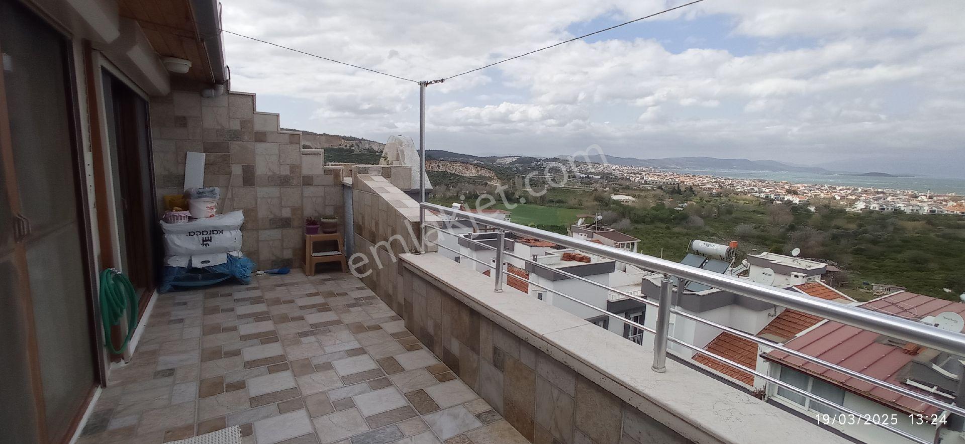 Güzelbahçe Sitelede Deniz Manzaralı 6+2 Masrafsız Villa - Görsel 32