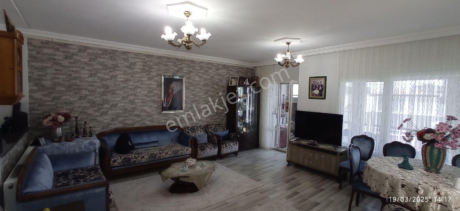 Güzelbahçe Sitelede Deniz Manzaralı 6+2 Masrafsız Villa - Görsel 20