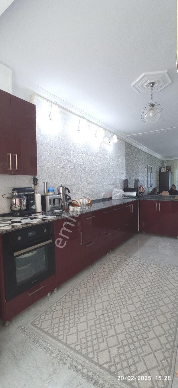 Güzelbahçe Sitelede Deniz Manzaralı 6+2 Masrafsız Villa - Görsel 8