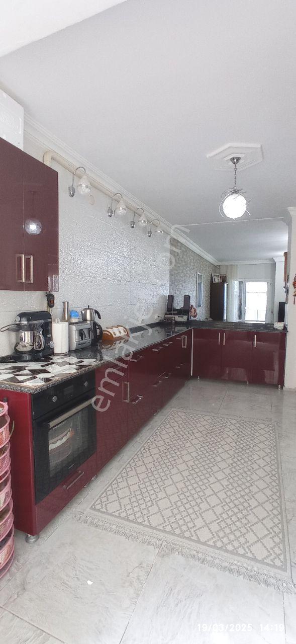 Güzelbahçe Sitelede Deniz Manzaralı 6+2 Masrafsız Villa - Görsel 18