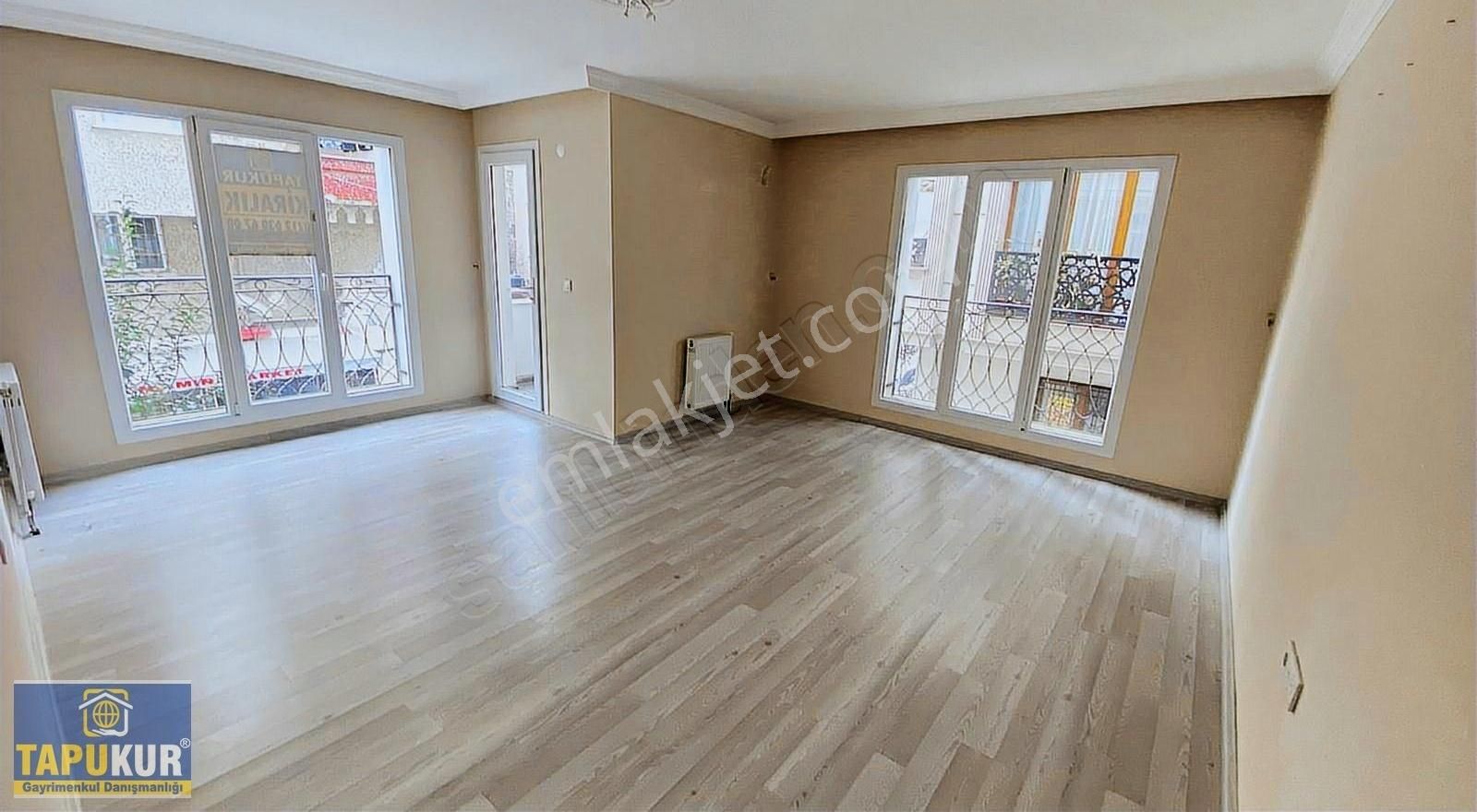 Bahçelievler Zafer Kiralık Daire Tapukur'dan 2019 Yapımı Binada Kapalı Otoparklı Kiralık 2+1daire