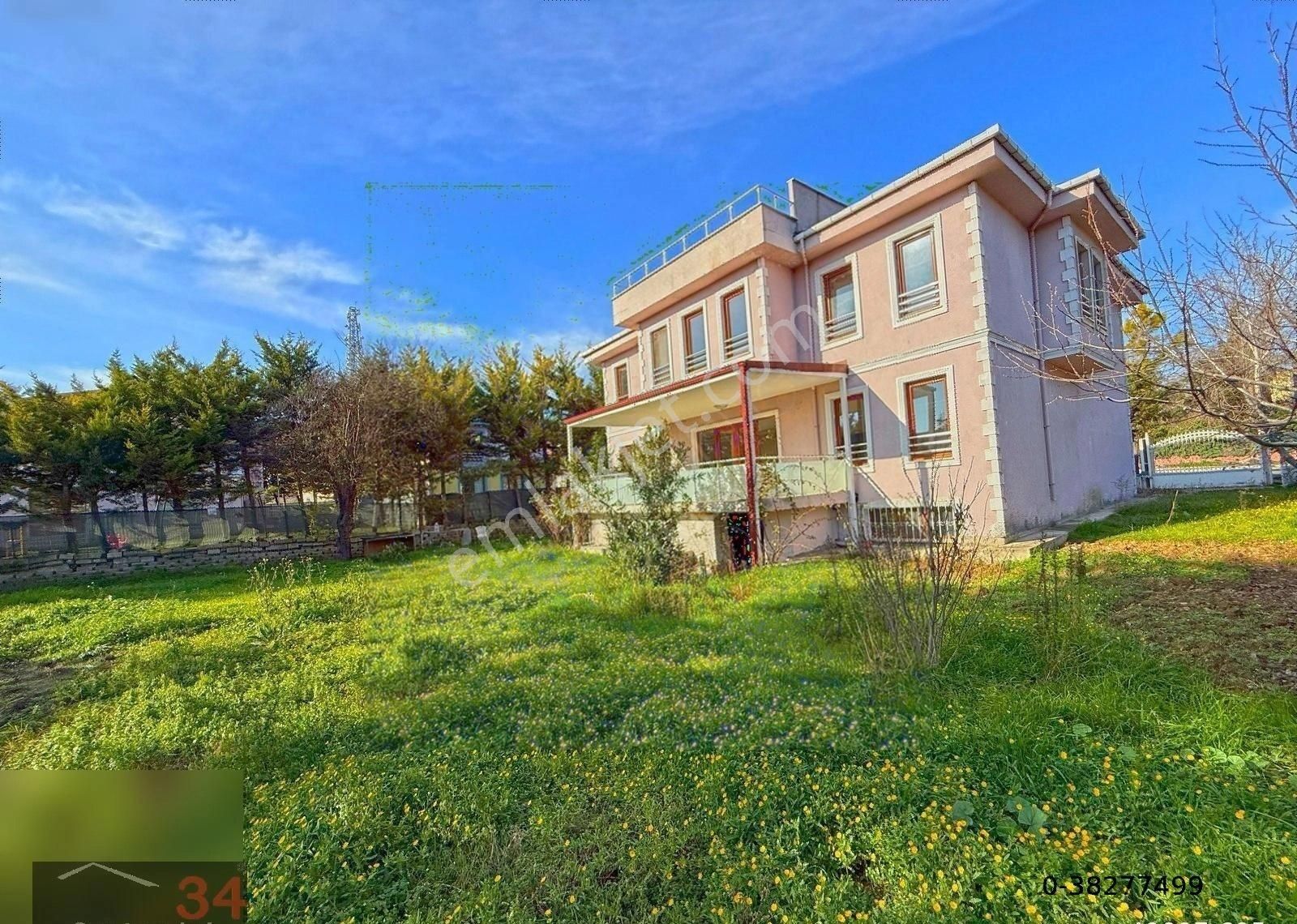 Beylikdüzü Marmara Satılık Villa Beylikdüzü'nde Tam Müstakil Deniz Manzaralı 1100 M² Bahçeli 7+3