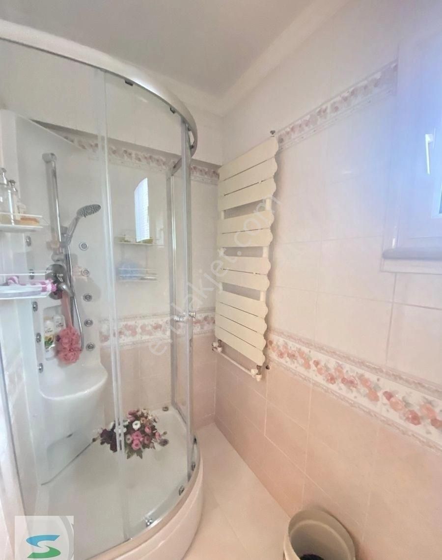 Yeşilköy Yeşilyurt Arası Tadilatlı Yatırımlık Üst Köşe Daire - Görsel 22