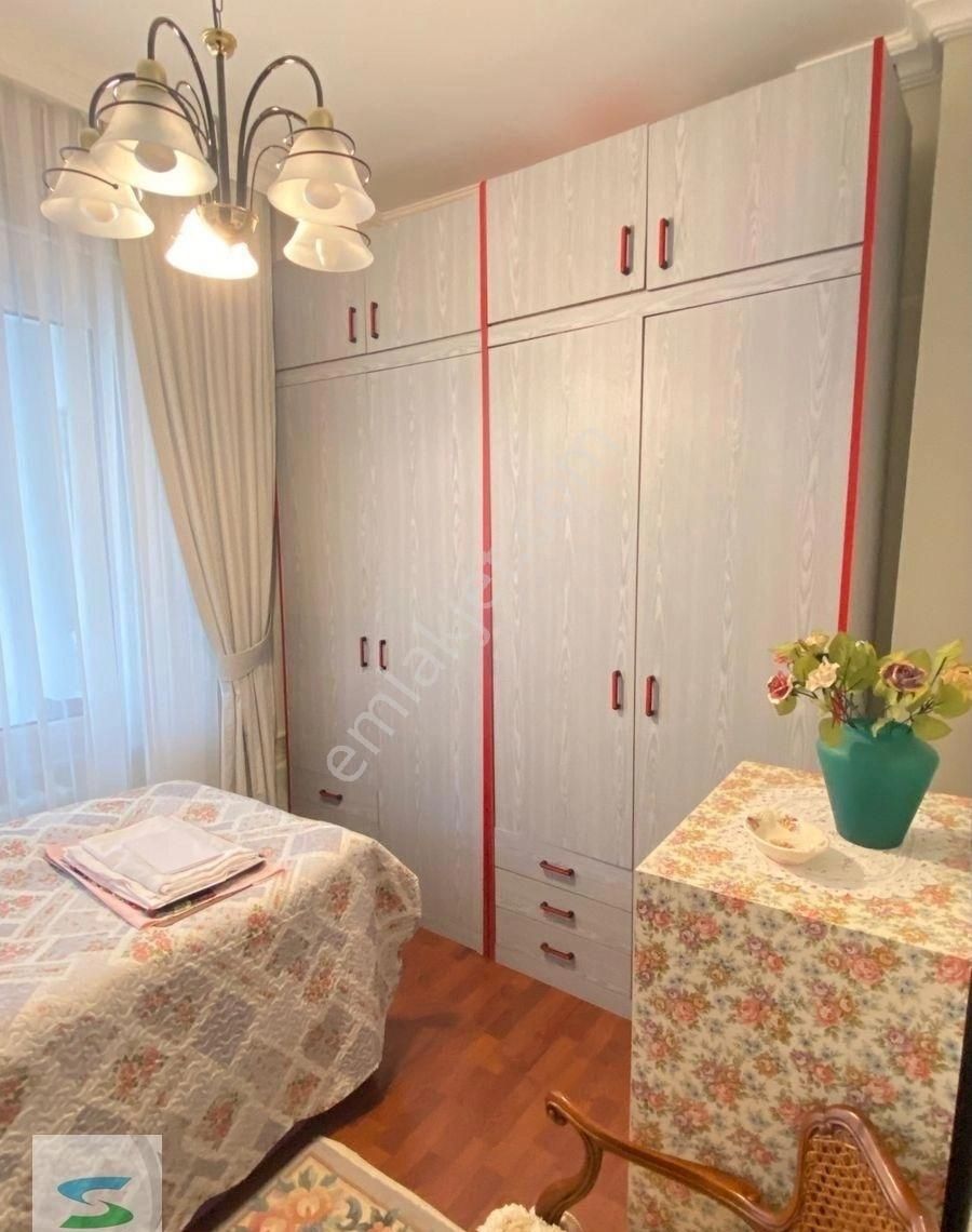 Yeşilköy Yeşilyurt Arası Tadilatlı Yatırımlık Üst Köşe Daire - Görsel 14