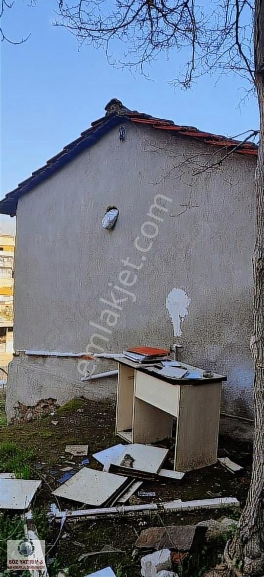 Söz Yatırımdan; Yüzbaşı Şerafettin Mahallesinde Avlulu Kagir Ev - Görsel 5