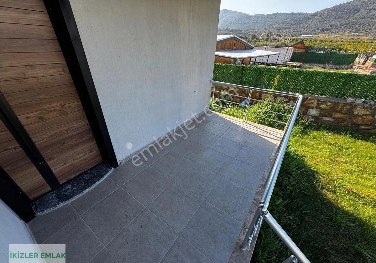 Seferihisar Kavakdere’de Satılık 2+1 300 Metre² Bahçe İçinde Sıfır Tek Müstakil - Görsel 9