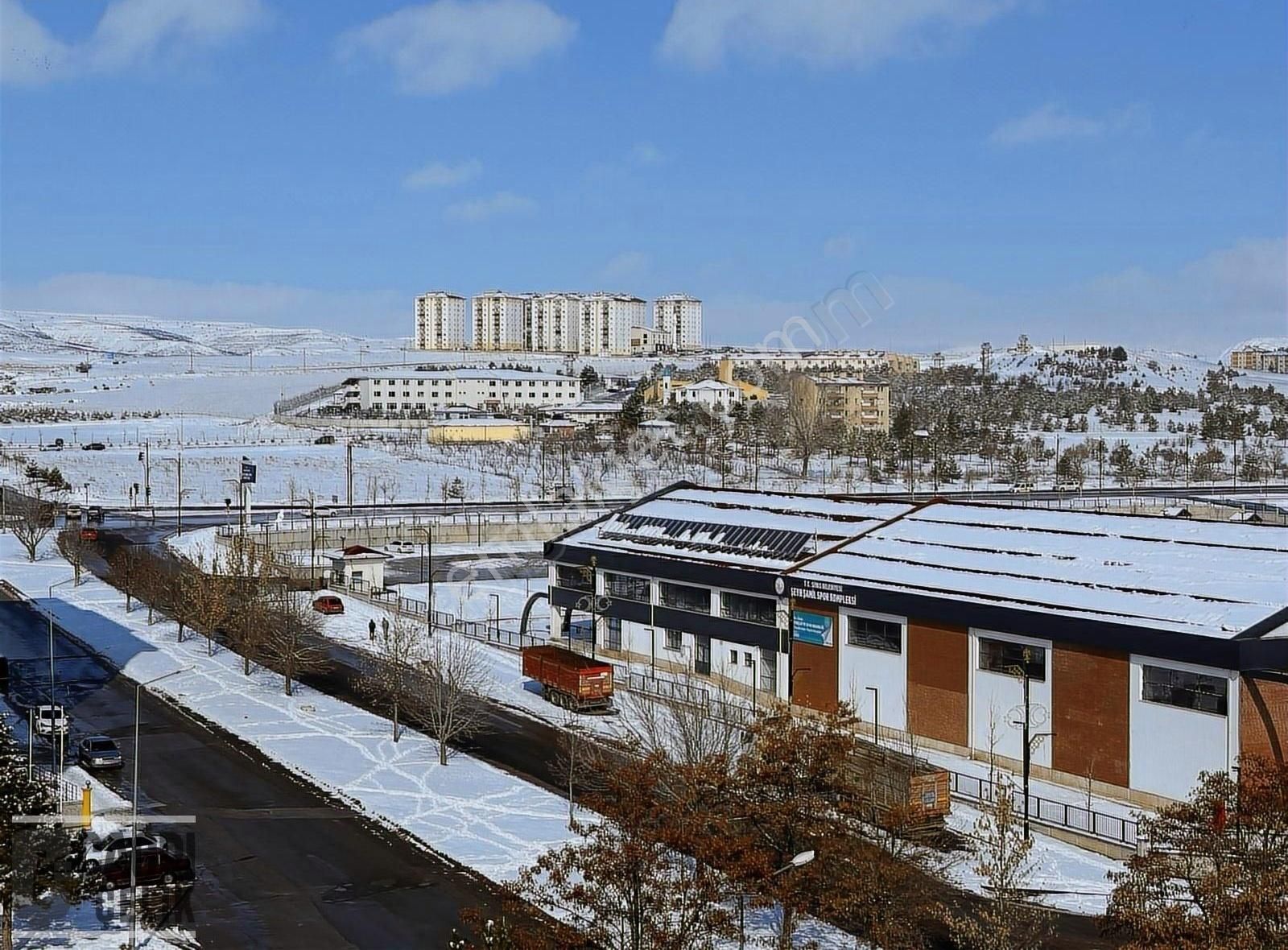 Sivas Merkez Şeyh Şamil Satılık Daire Çağrı Çelik Gyd'dan Bay-tem Sitesi 3+1 Manzaralı Satılık Daire