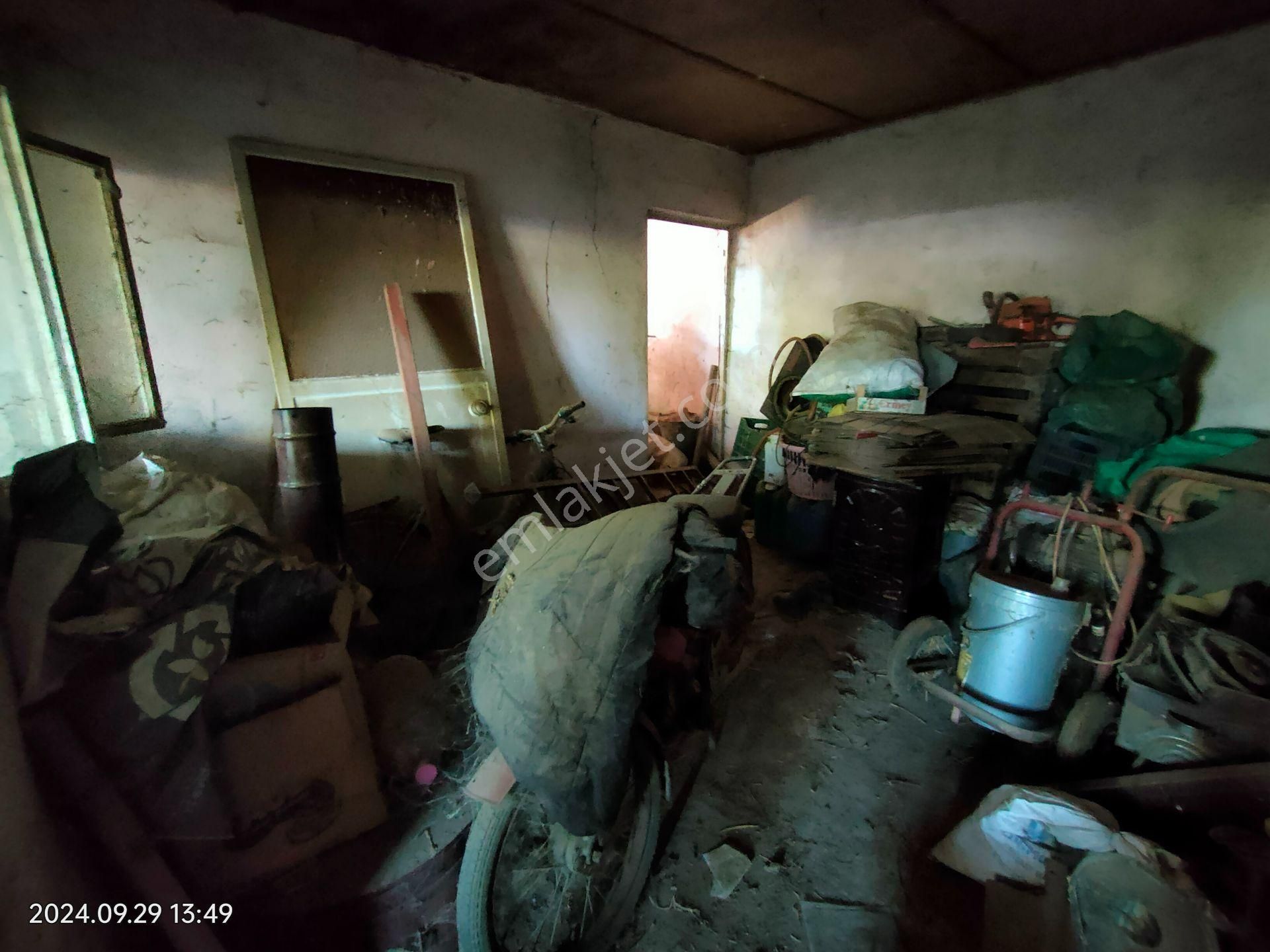 Pirlibey Mahallesinde Satılık Müstakil Ev - Görsel 15