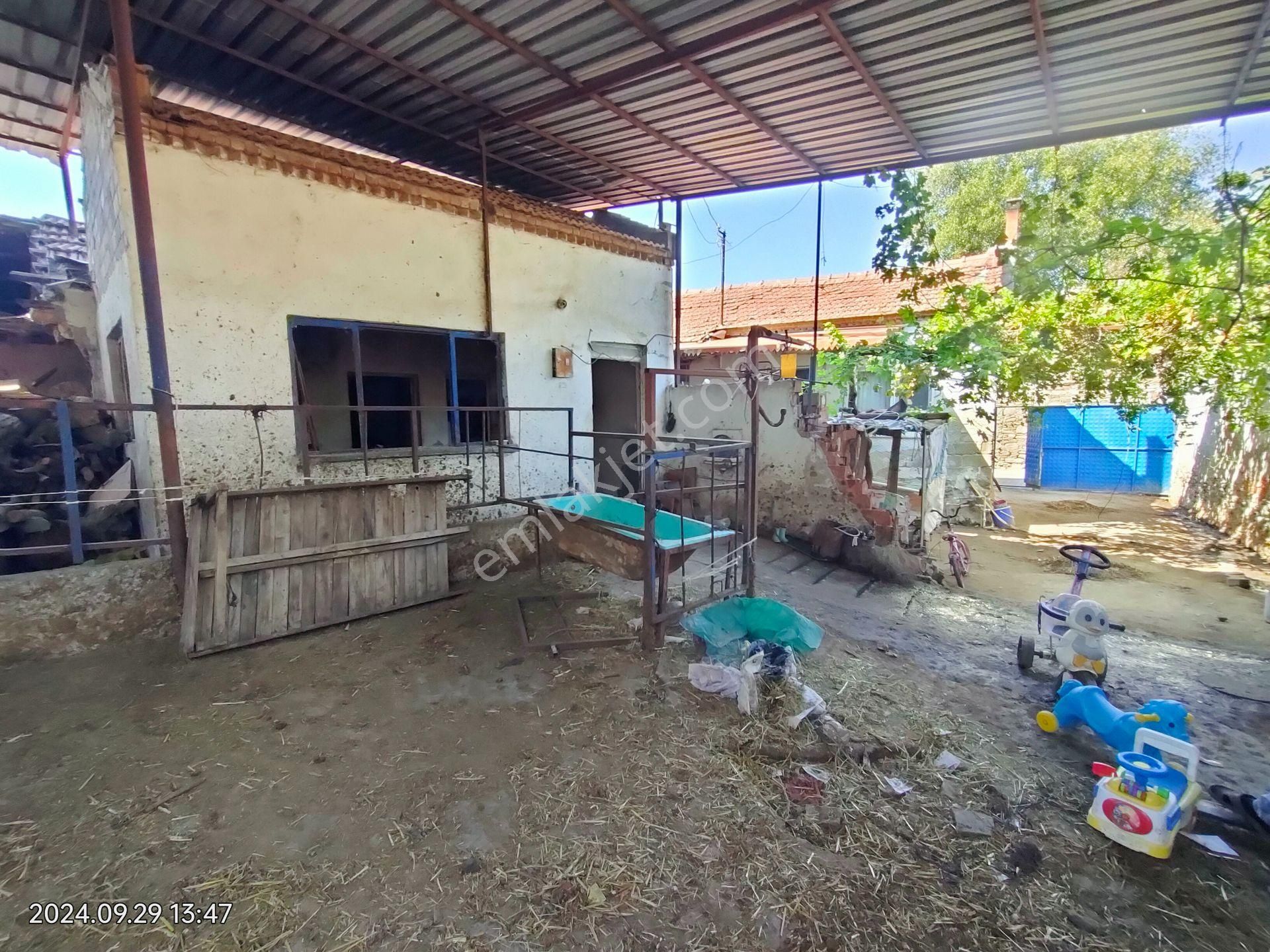 Pirlibey Mahallesinde Satılık Müstakil Ev - Görsel 19