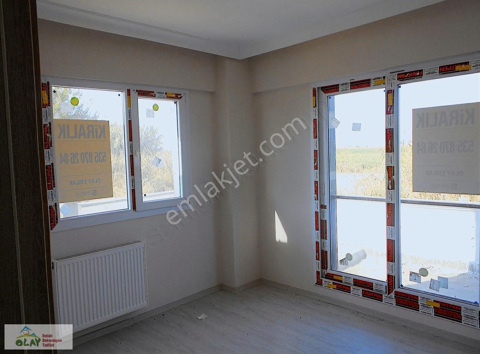 Seyrek'te 1+1 Geniş Daire 12.500 Tl