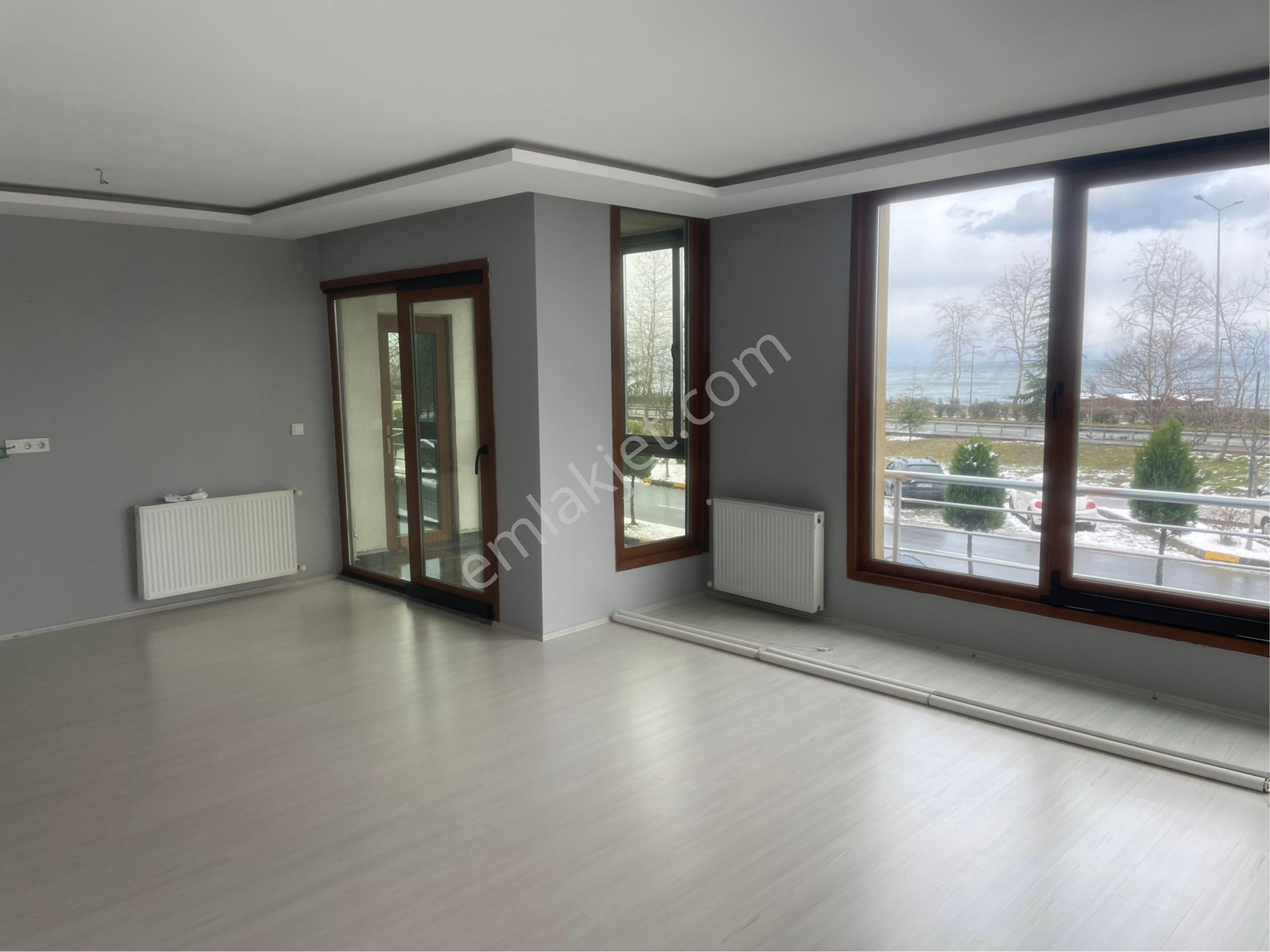 Sürmene Çamlıca Kiralık Daire Sürmene Sahilde Full Deniz Manzaralı 3+1 160m2 Lüks Daire