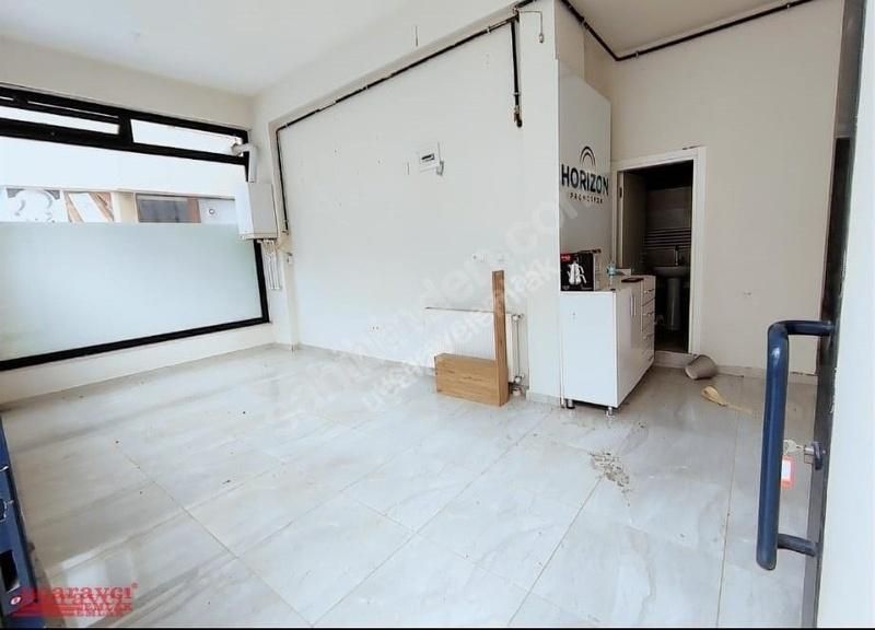 İnegöl Kemalpaşa Kiralık Dükkan & Mağaza Uçaravcı'dan Kaptan İşhanı Arkası 55 M² Kiralık İşyeri