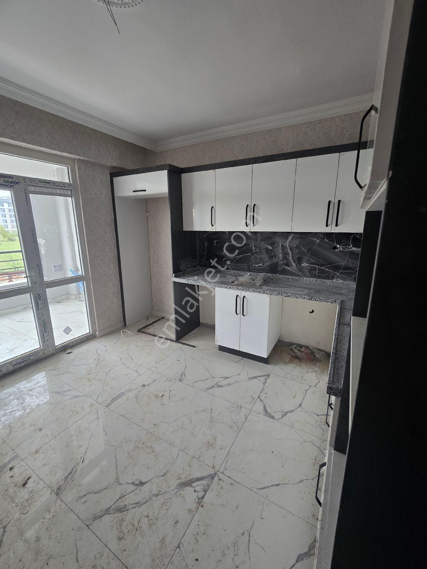 Selim Sultan Mh Go Petrol Arkası Site İçi Arakat Lüx 3+1 Dairemiz Satılık - Görsel 11