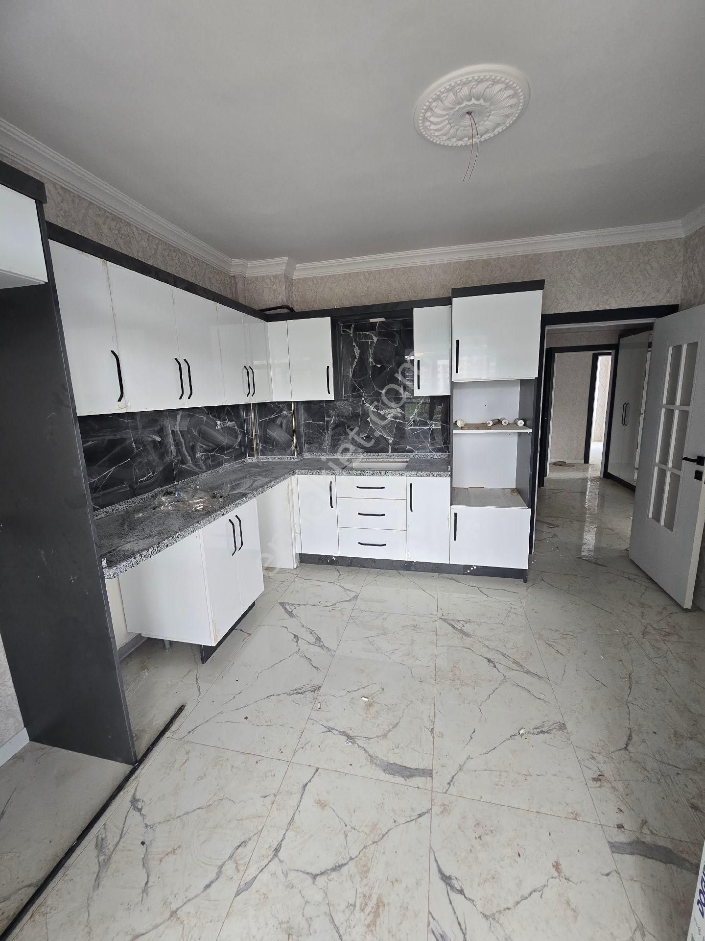 Selim Sultan Mh Go Petrol Arkası Site İçi Arakat Lüx 3+1 Dairemiz Satılık - Görsel 16