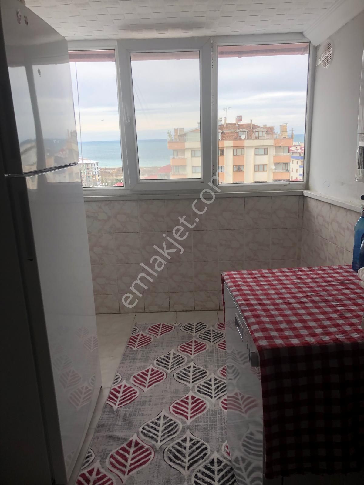 Trabzon Tanjant Cadde Üstü Satılık Çatı Katı Daire - Görsel 2
