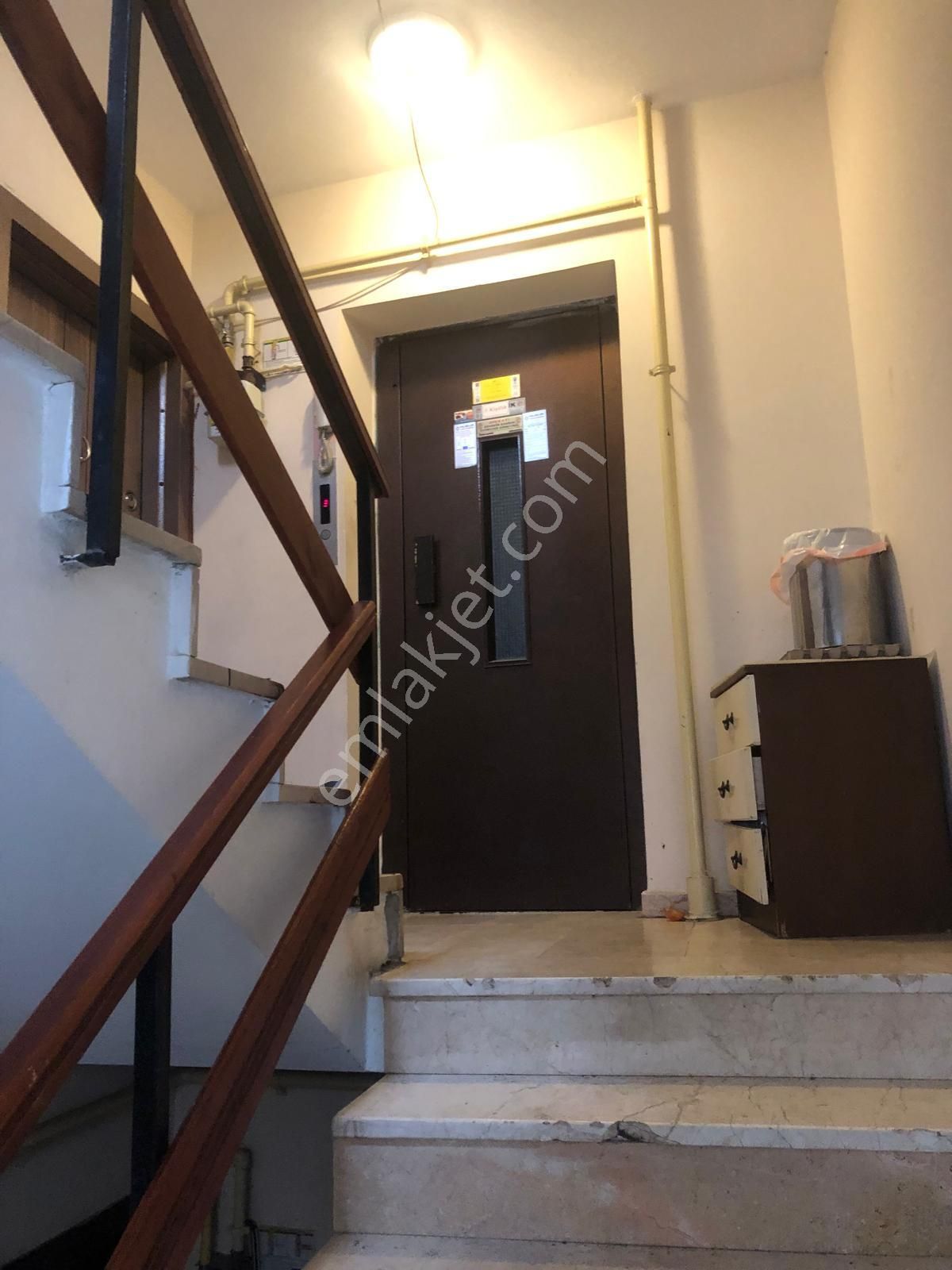 Trabzon Tanjant Cadde Üstü Satılık Çatı Katı Daire - Görsel 13