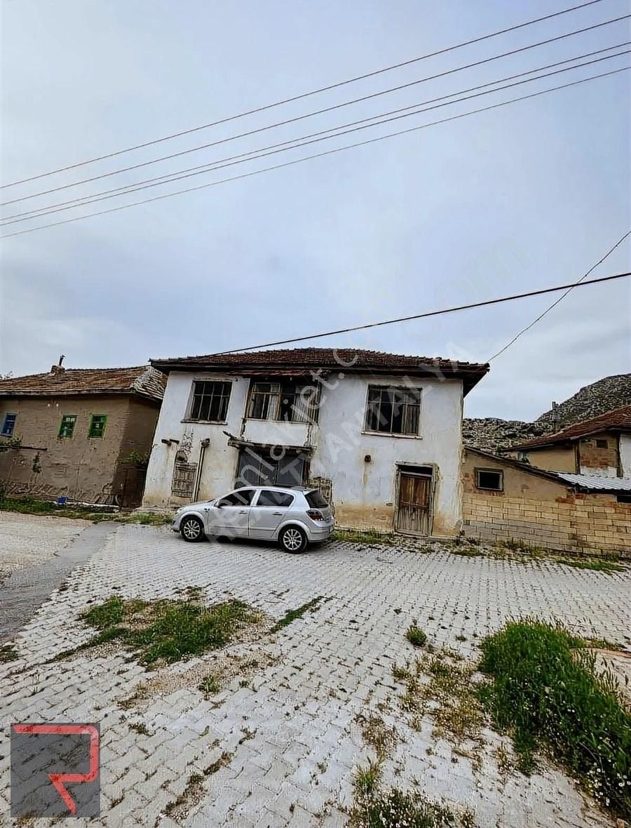 Realtyantalya Gayrimenkul'den Satılık Köy Evi - Görsel 3