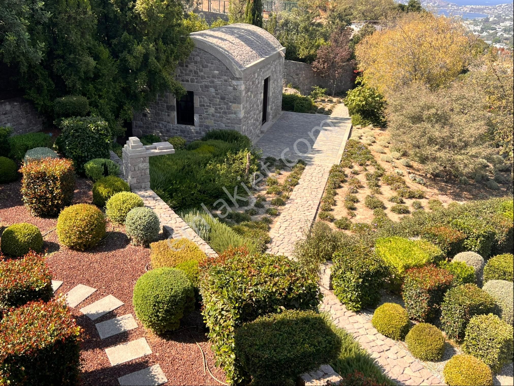 Bodrum Yalıkavak’da 7+2 Özel Havuzlu, Büyük Bahçeli Taş Malikane - Görsel 18