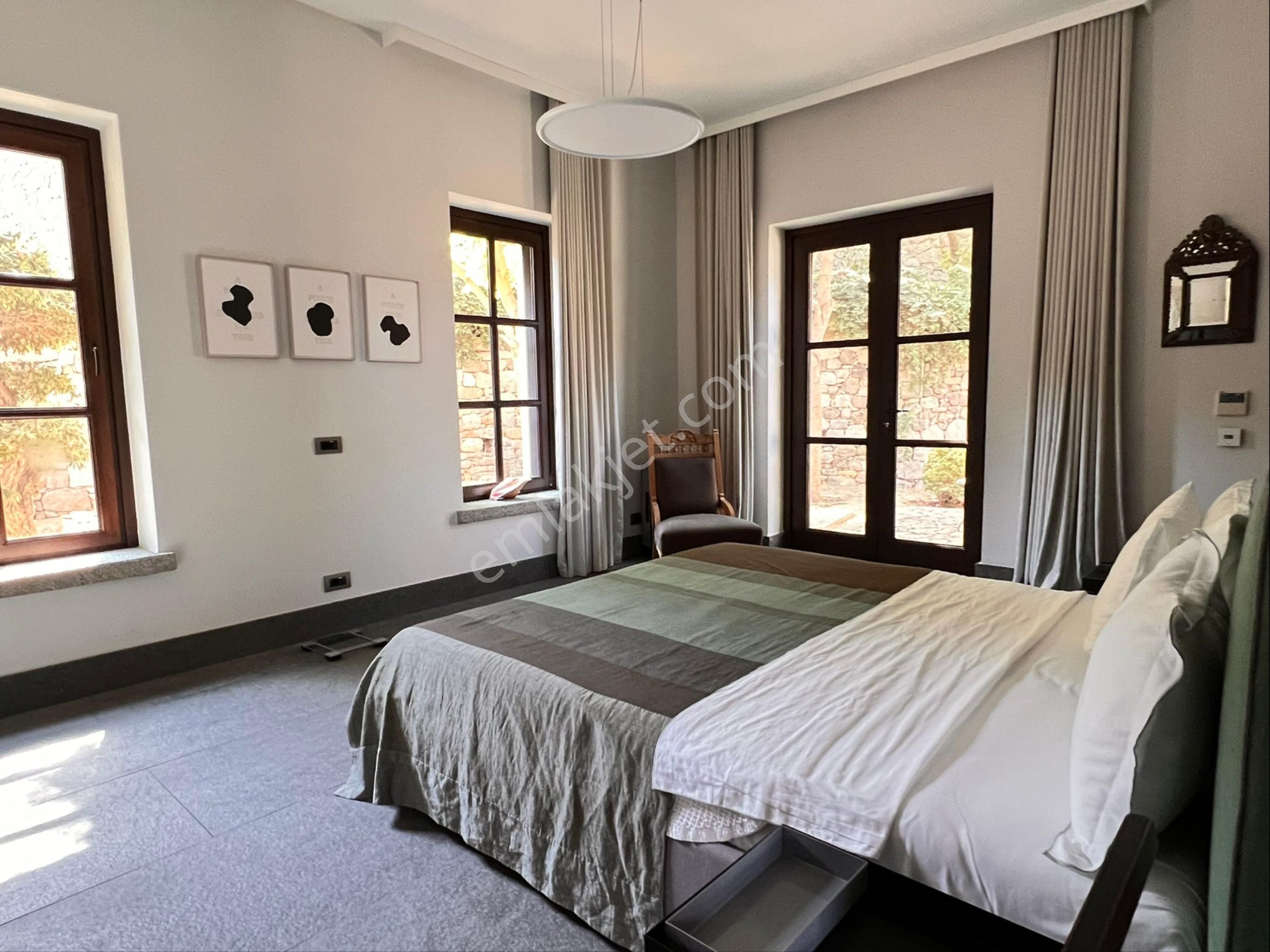 Bodrum Yalıkavak’da 7+2 Özel Havuzlu, Büyük Bahçeli Taş Malikane - Görsel 29