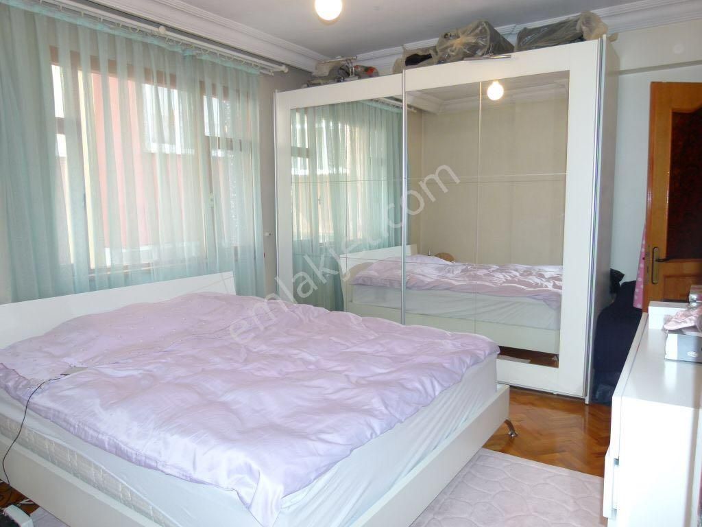 Bahçelievler Siyavuşpaşa Kiralık Daire Bahcelievlerde Bayana Paylaşımlı Eşyalı Daire