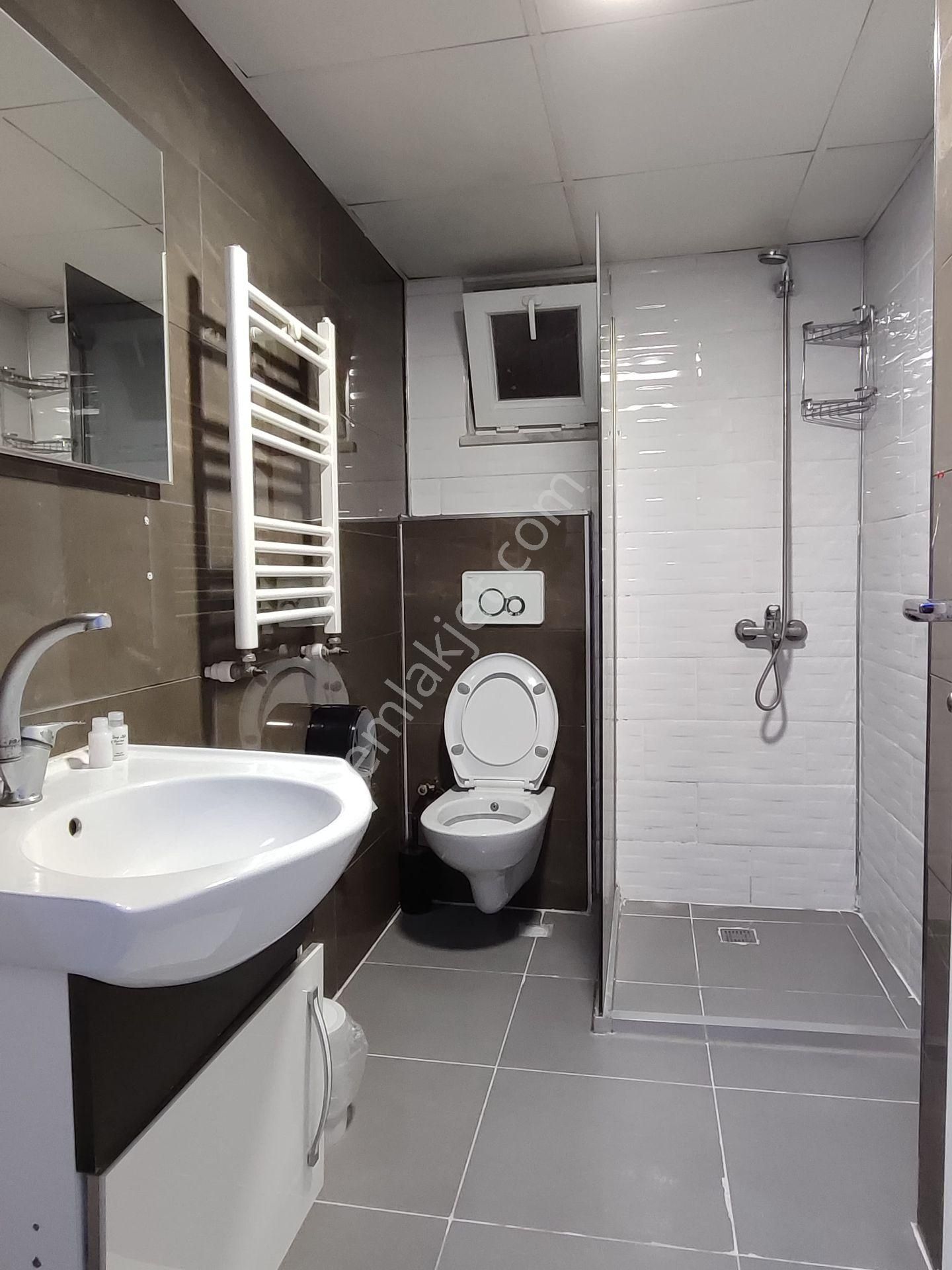 Atakum Da Sahile Çok Yakın 1+1 Klimalı Balkonlu Daireler - Görsel 18