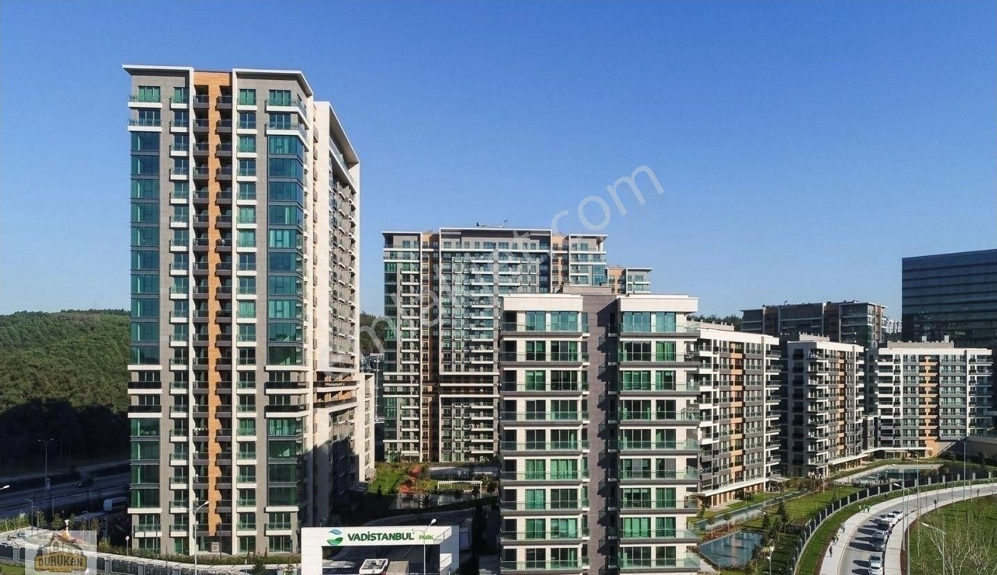 Sarıyer Ayazağa Satılık Daire Vadistanbul Park Evleri 1+1 Güncel Boş Satılık Daire - For Sale