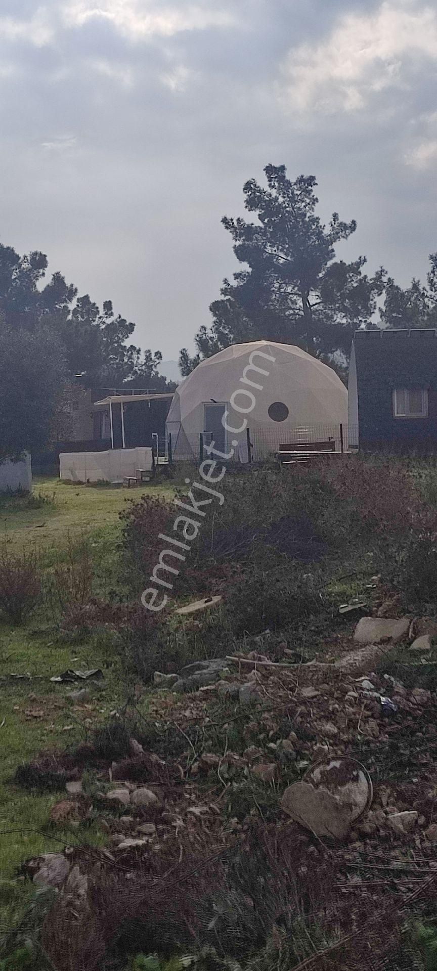 Urla Güvendik Satılık Tarla Urla Çeşmealtı Güvendik Mh. Satılık Deniz Manzaralı Arsa