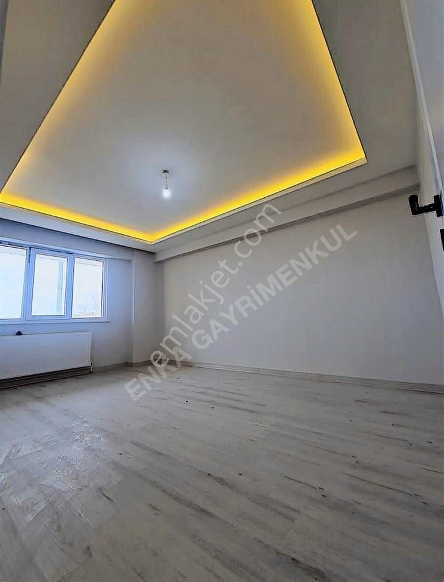 Çerkezköy İstasyon Satılık Daire İstasyon Tepe Bölgesinde Geniş Büyük 2+1sifir Giriş Daire Ön Cph