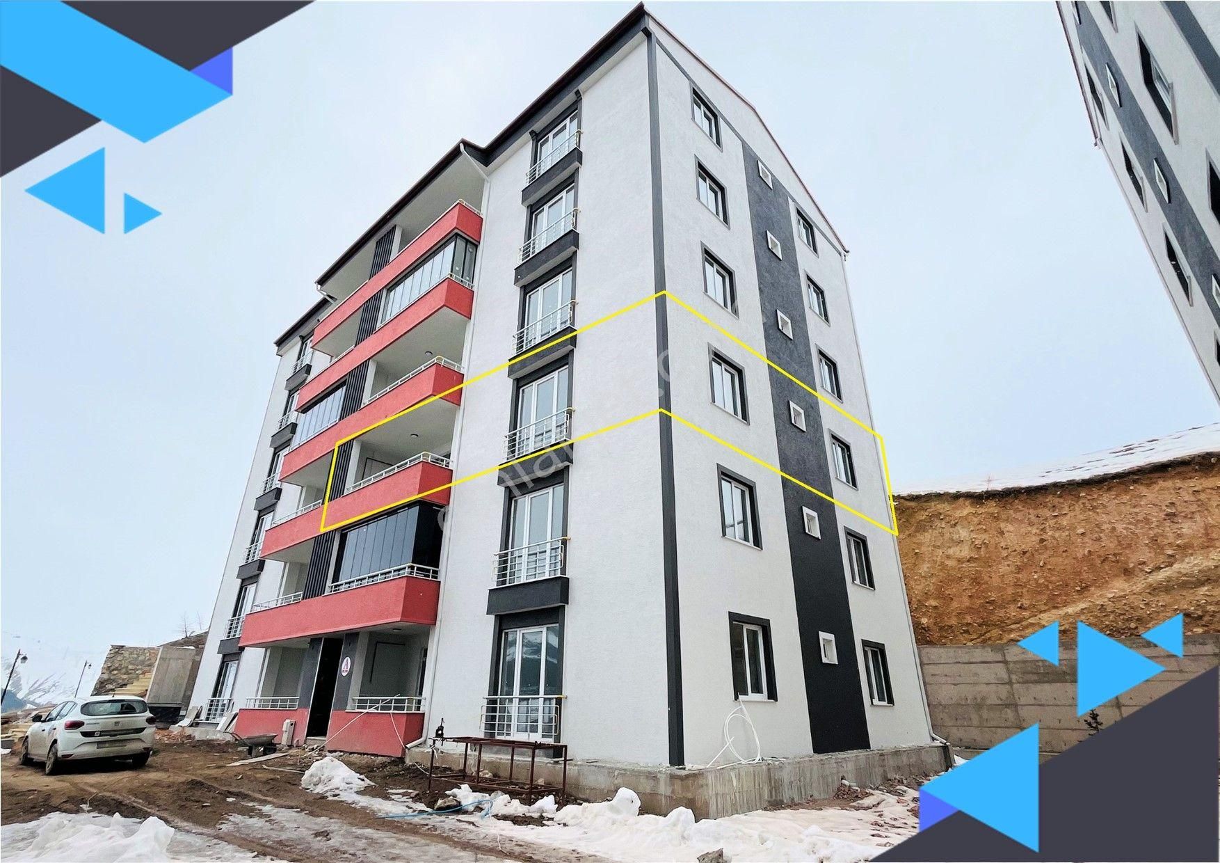 Bayburt Merkez Zahit Satılık Daire Yenişehir Parkı Karşısında 3+1, Ara Kat Satılık Sıfır Daire