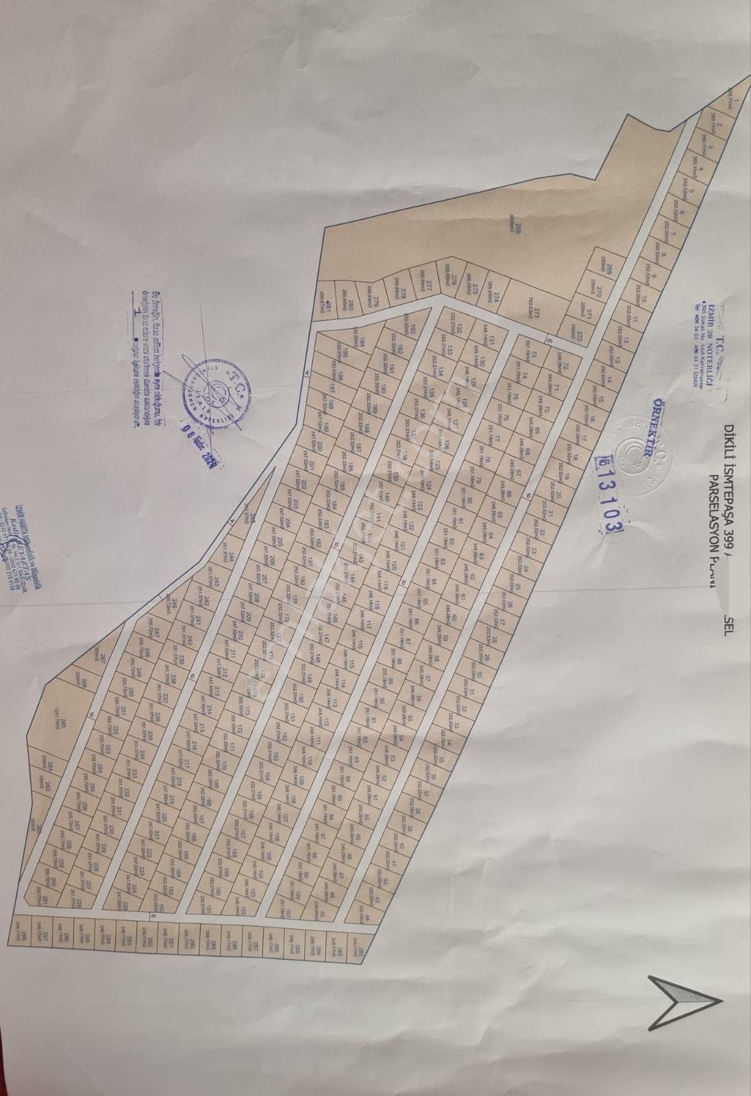 Dikili İsmetpaşa'da 300 M2 İmarlı Satılık Arsa