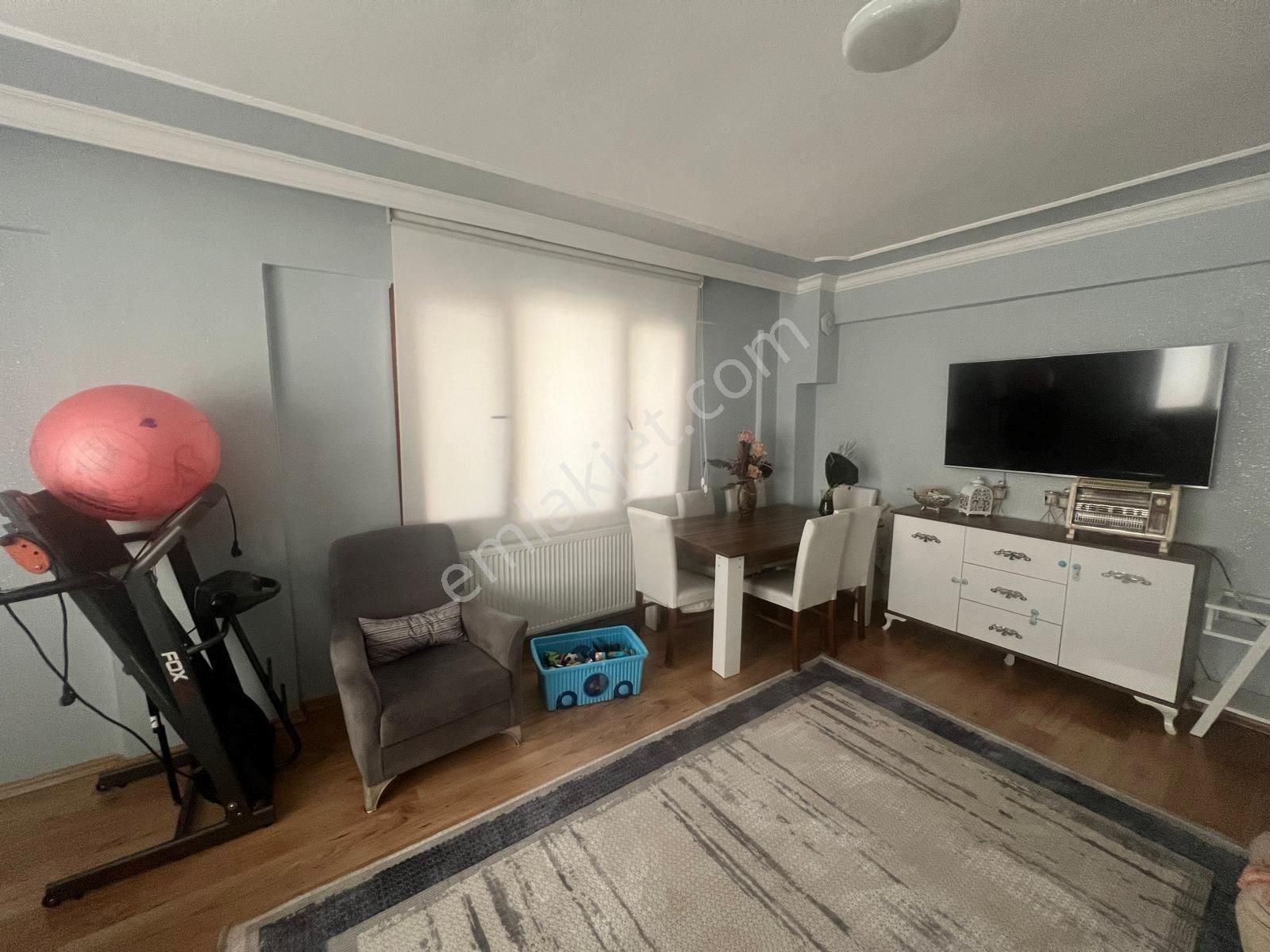 Kemalpaşa Sekiz Eylül Kiralık Daire Kemalpaşa Sekiz Eylül 3+1 Daire 140 M2 Arakat Anayol Üzeri