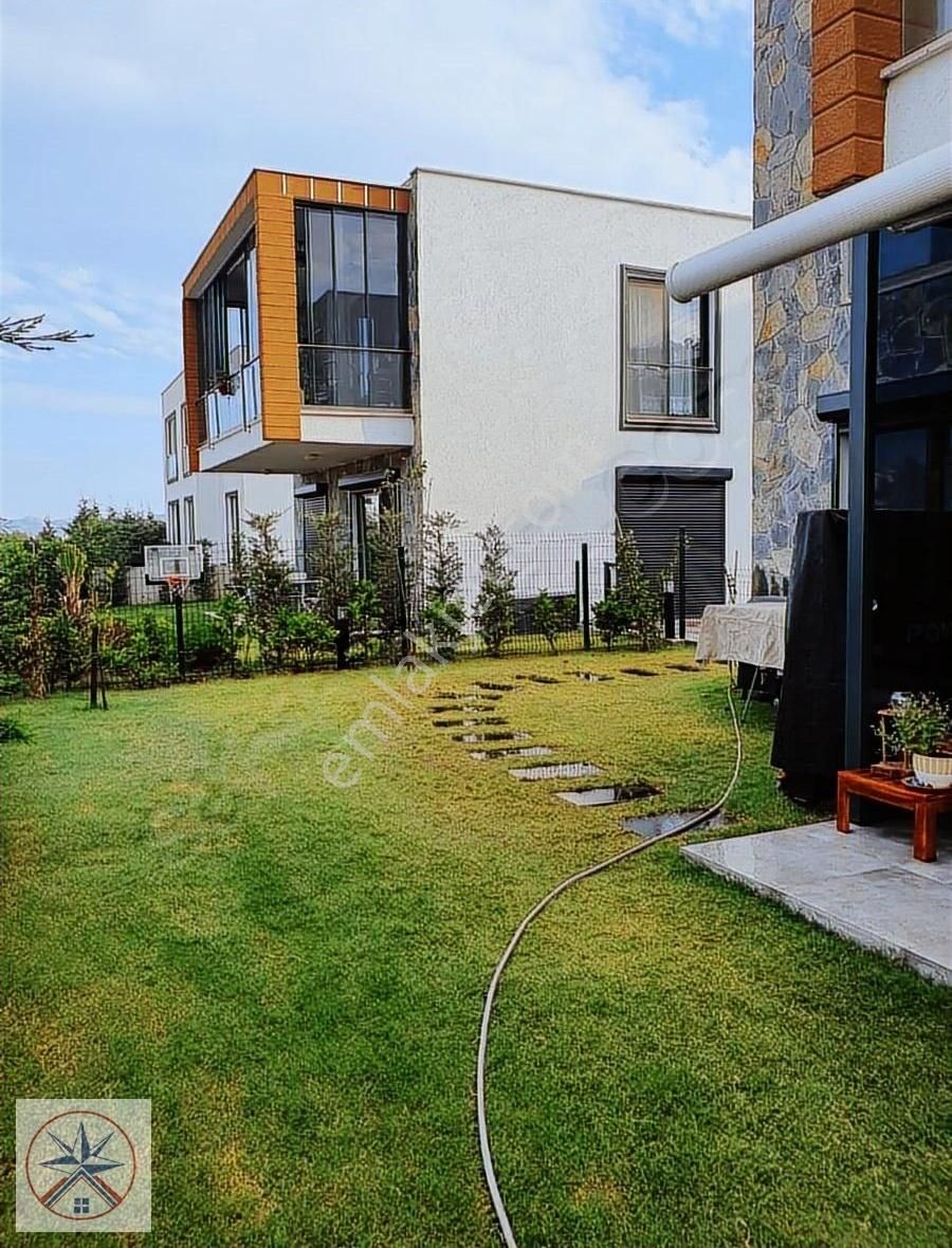 Bodrum Akyarlar Kiralık Daire Akyarlar Site İcinde, Keyifli Bahce Katı Lüks Esyalı Kiralık 2+1