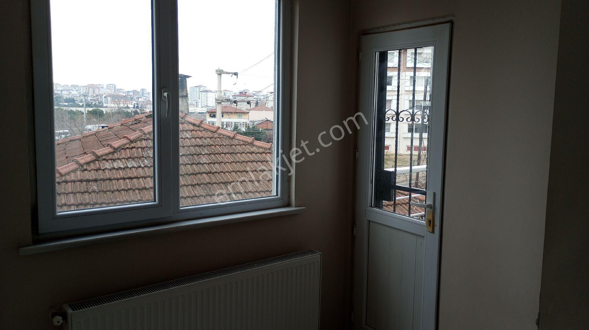Çayırovada 2+1 Kiralık Bekarada Uygun - Görsel 3